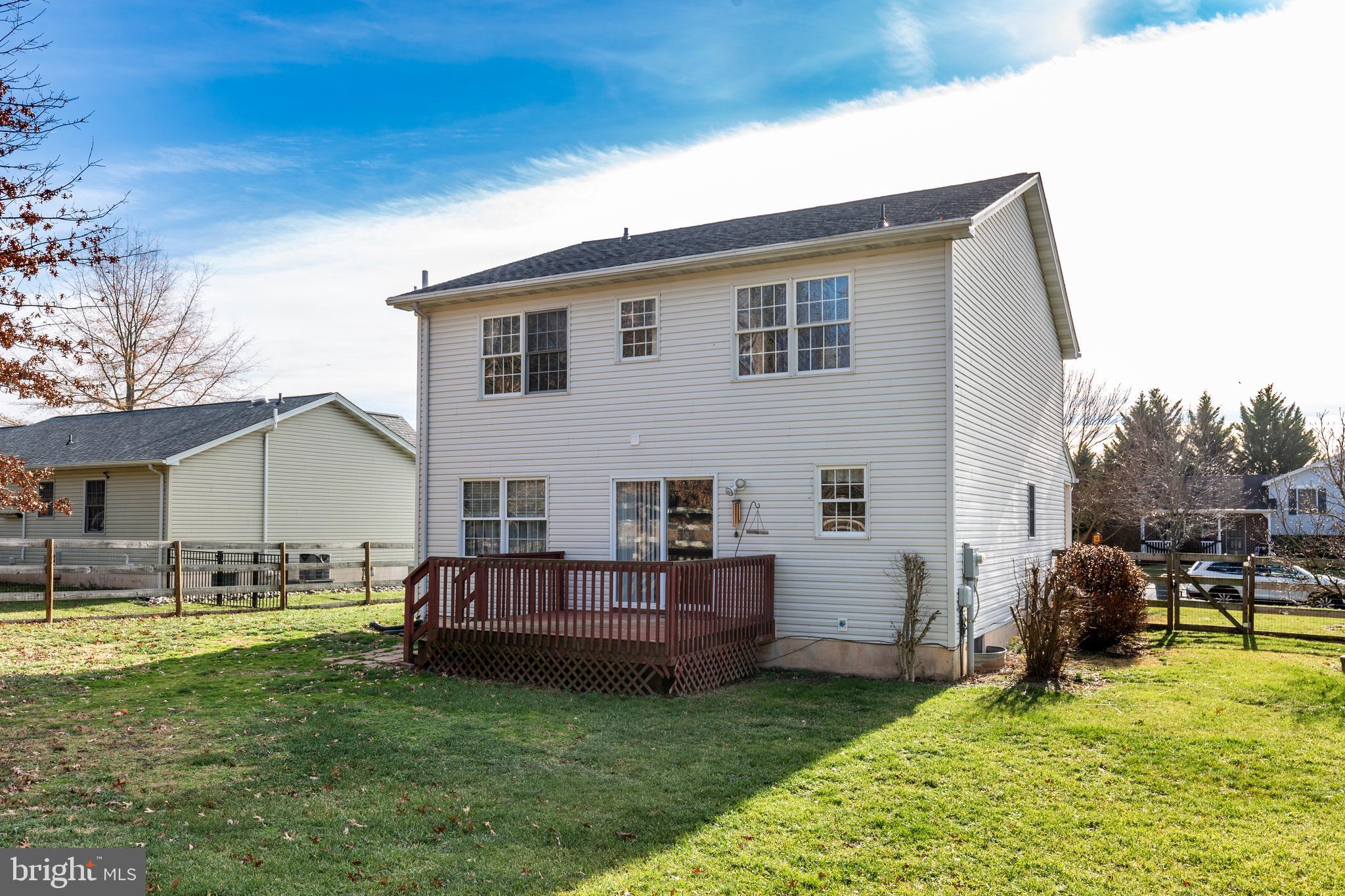 HERITAGE HILL II - Residential