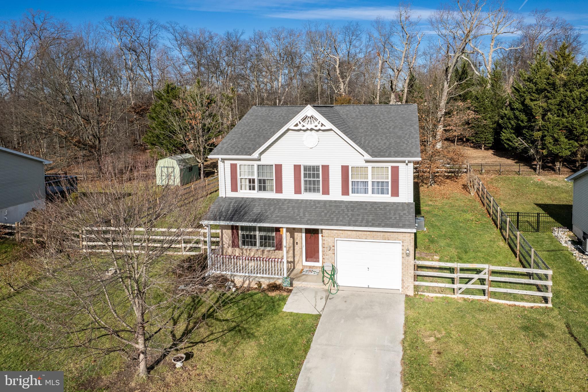 HERITAGE HILL II - Residential