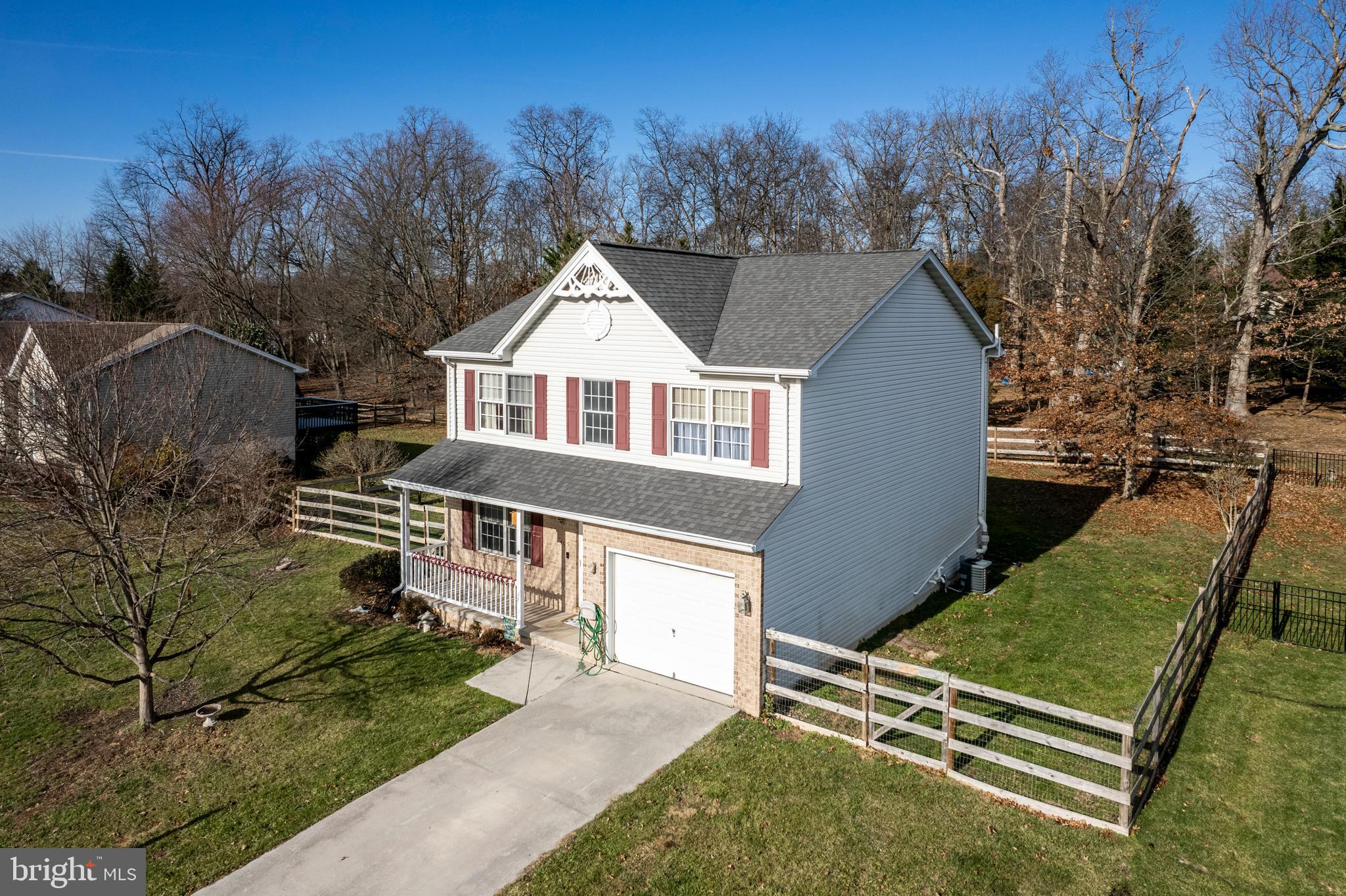 HERITAGE HILL II - Residential