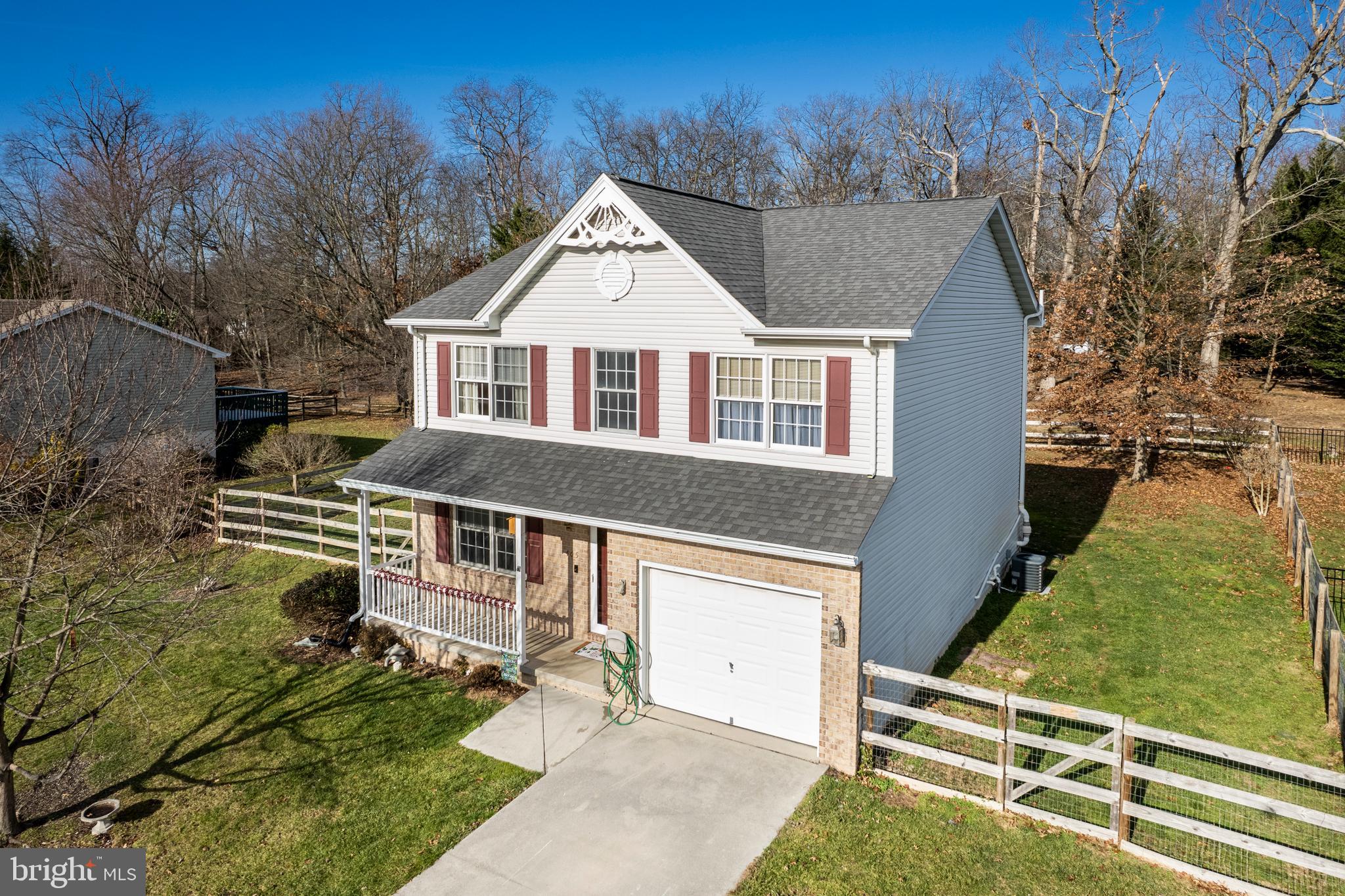 HERITAGE HILL II - Residential