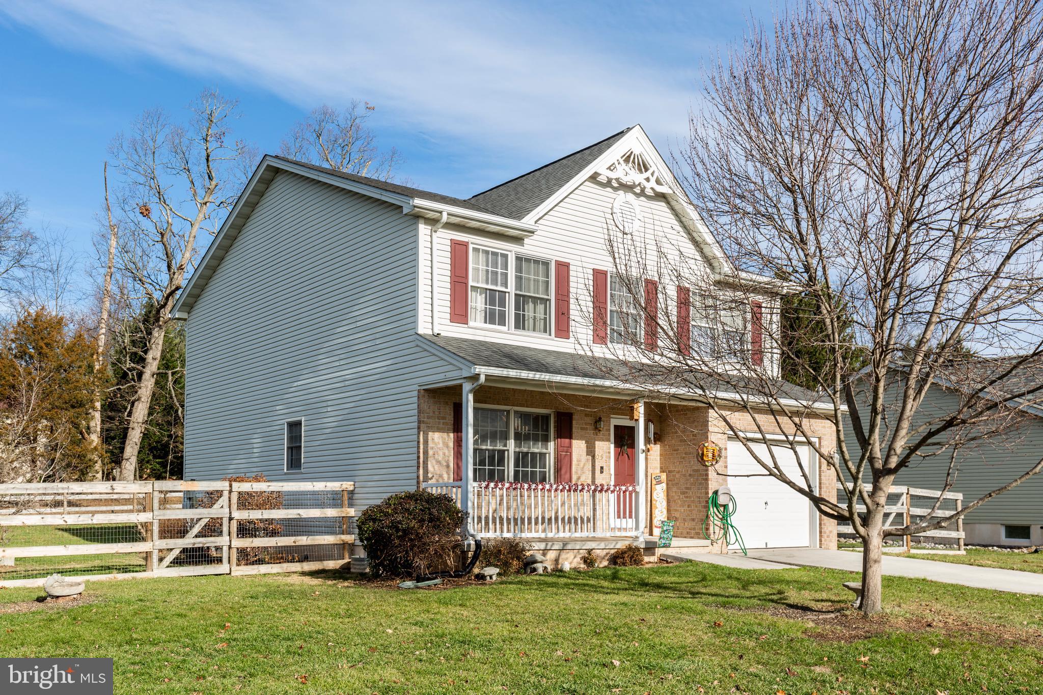 HERITAGE HILL II - Residential