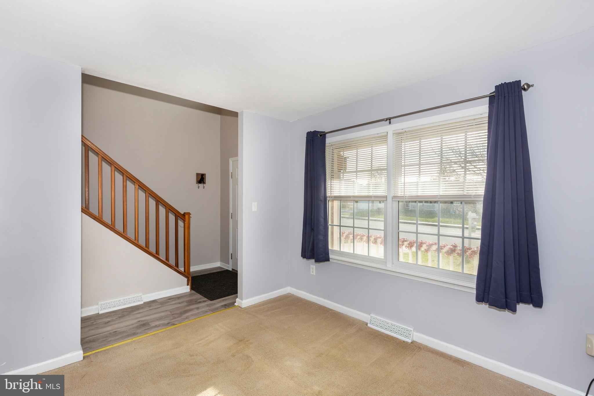 HERITAGE HILL II - Residential