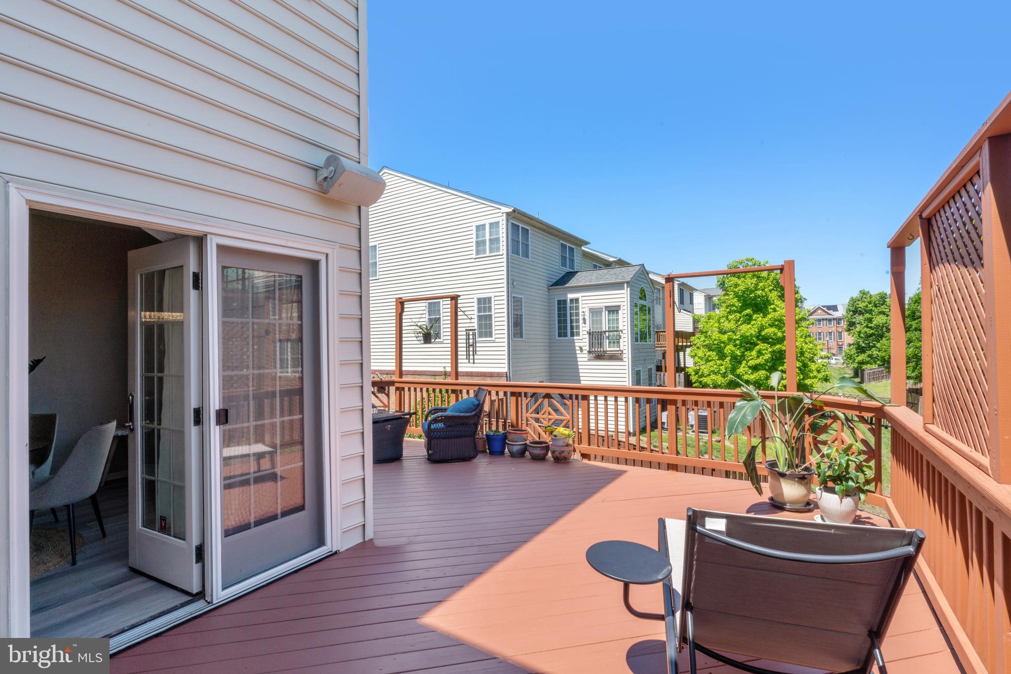SOUTH RIDING - Residential