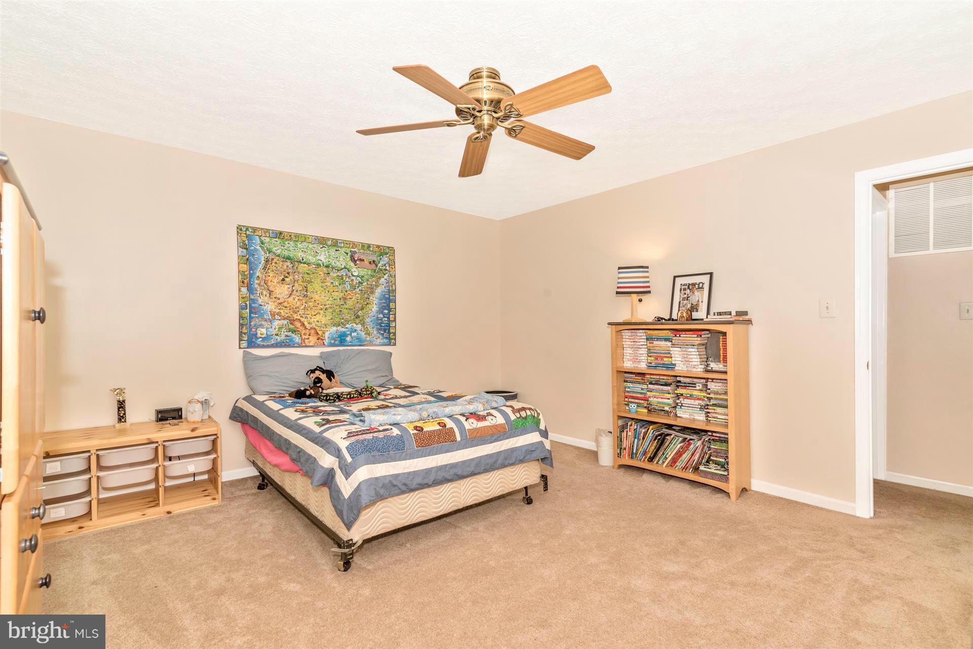 HICKORY RIDGE - Residential