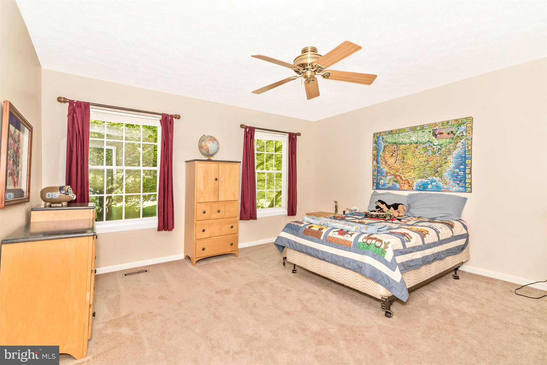 HICKORY RIDGE - Residential