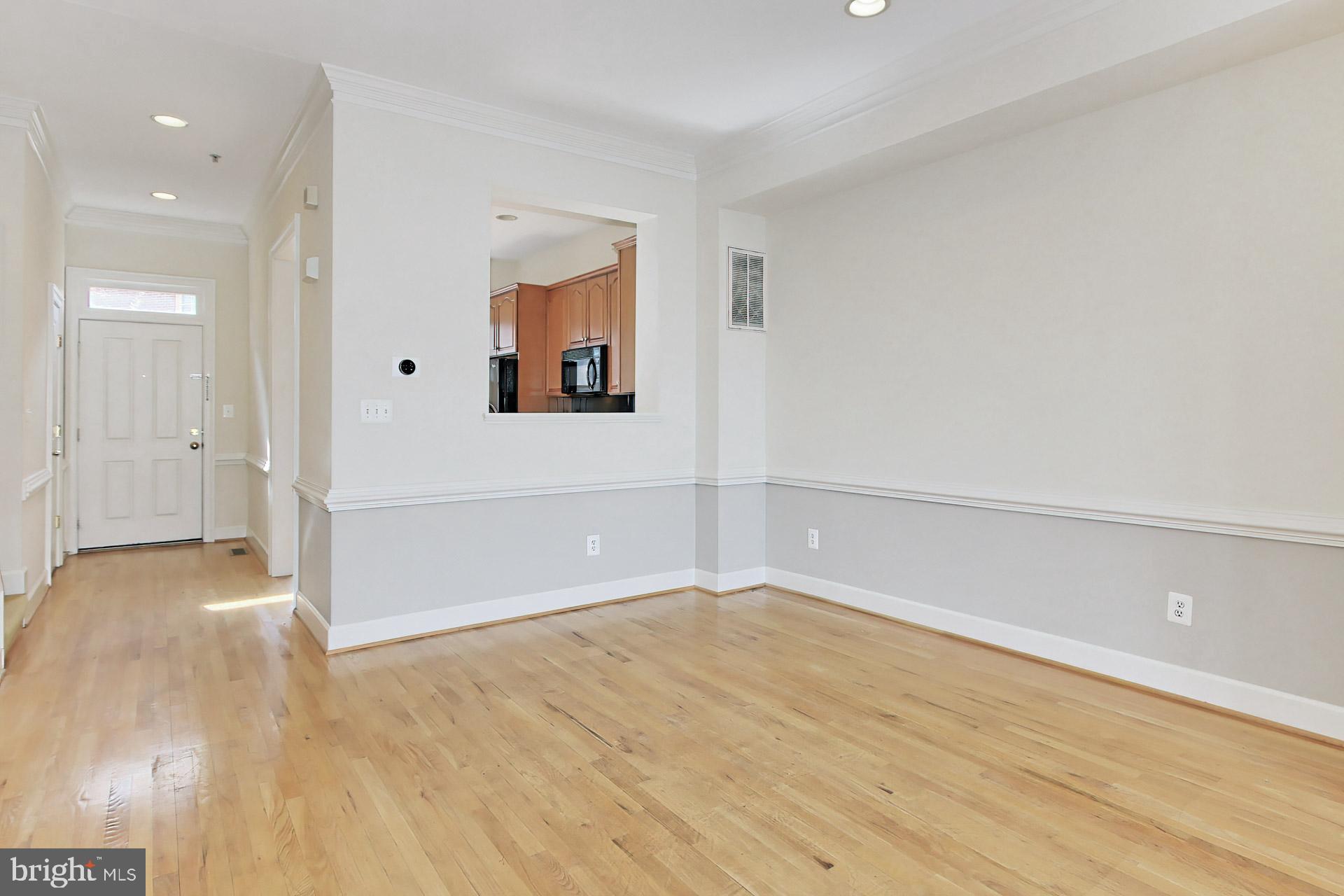 CARLYLE - Residential