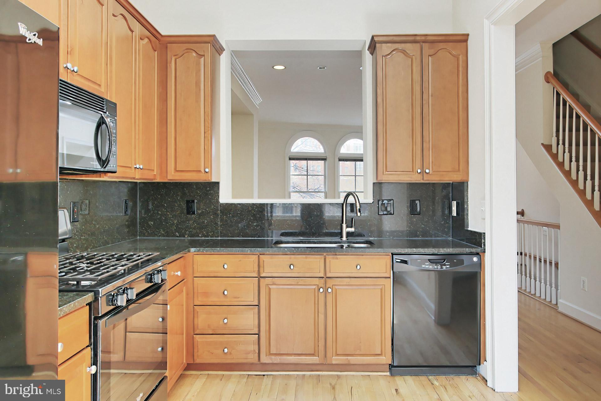 CARLYLE - Residential