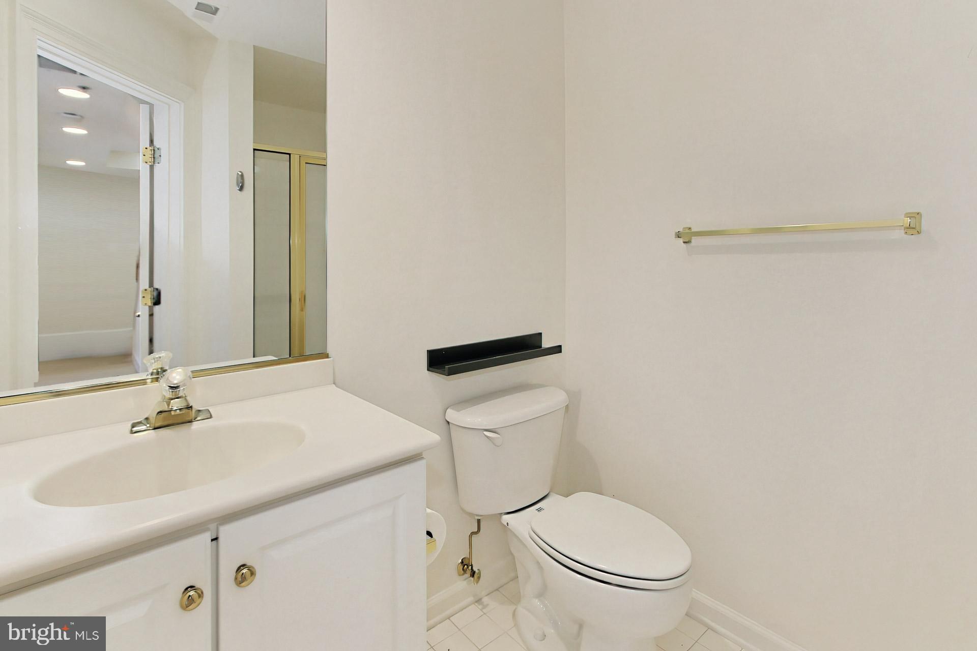 CARLYLE - Residential