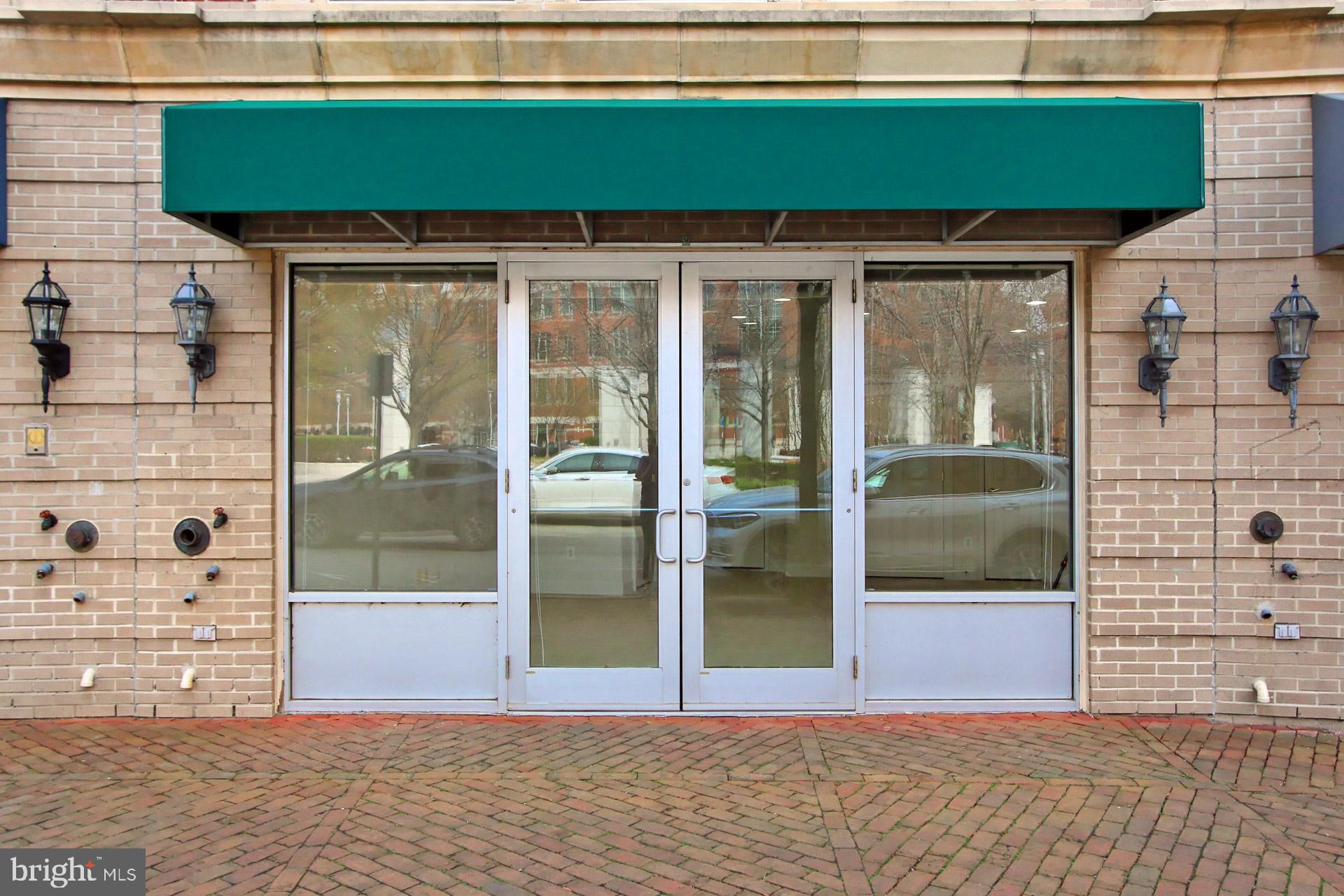 CARLYLE - Residential