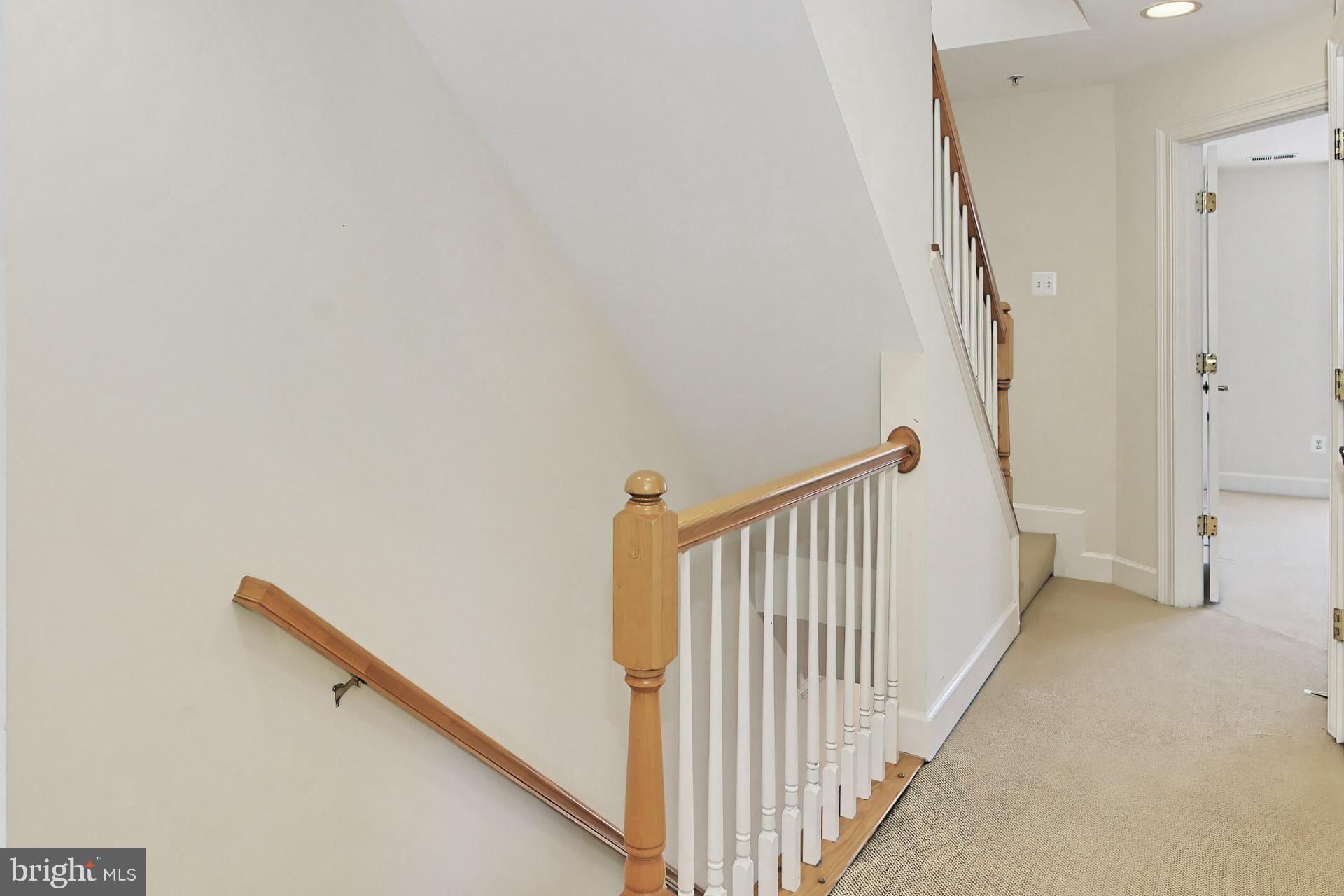 CARLYLE - Residential