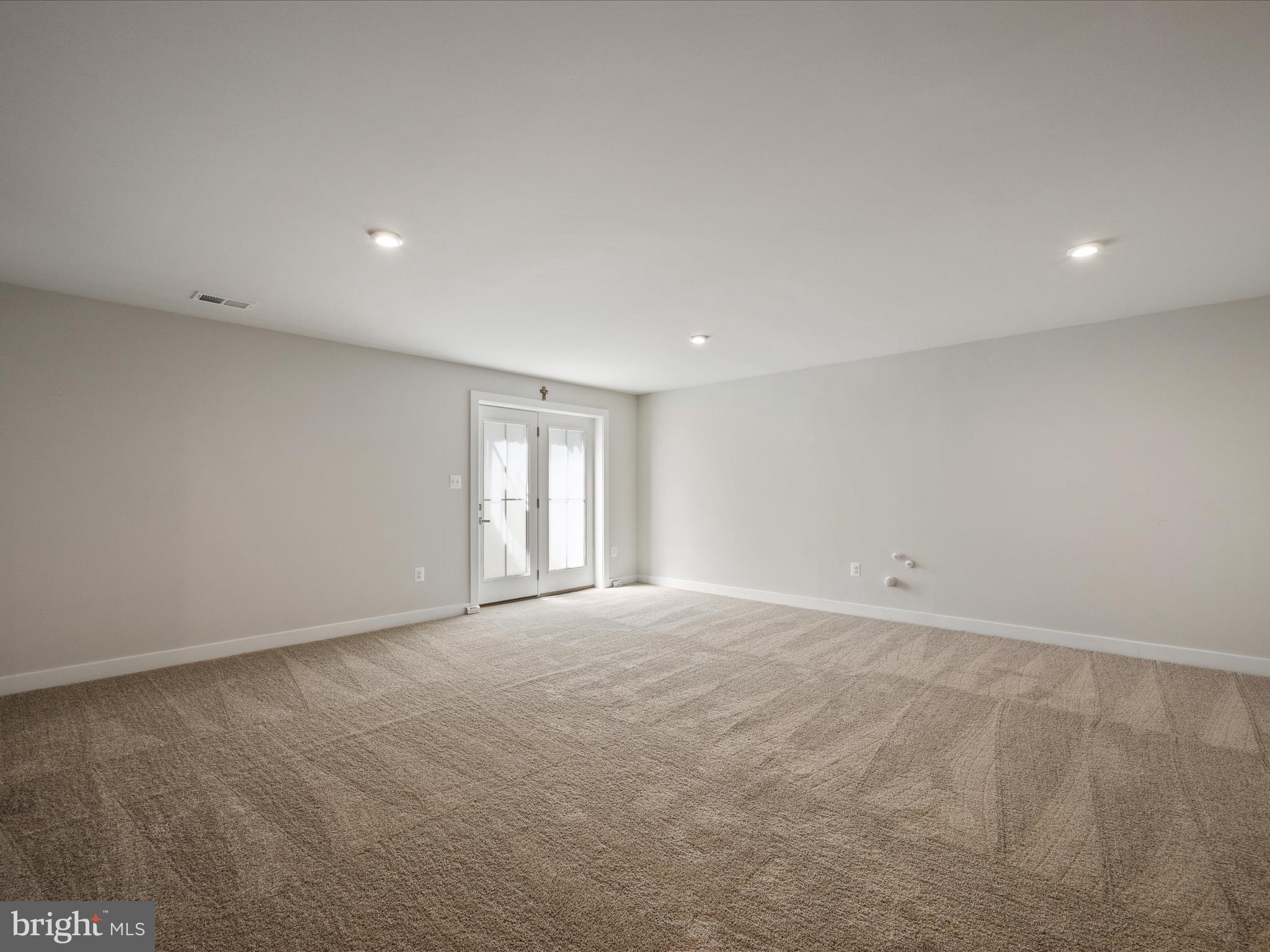 FAWN LAKE - Residential