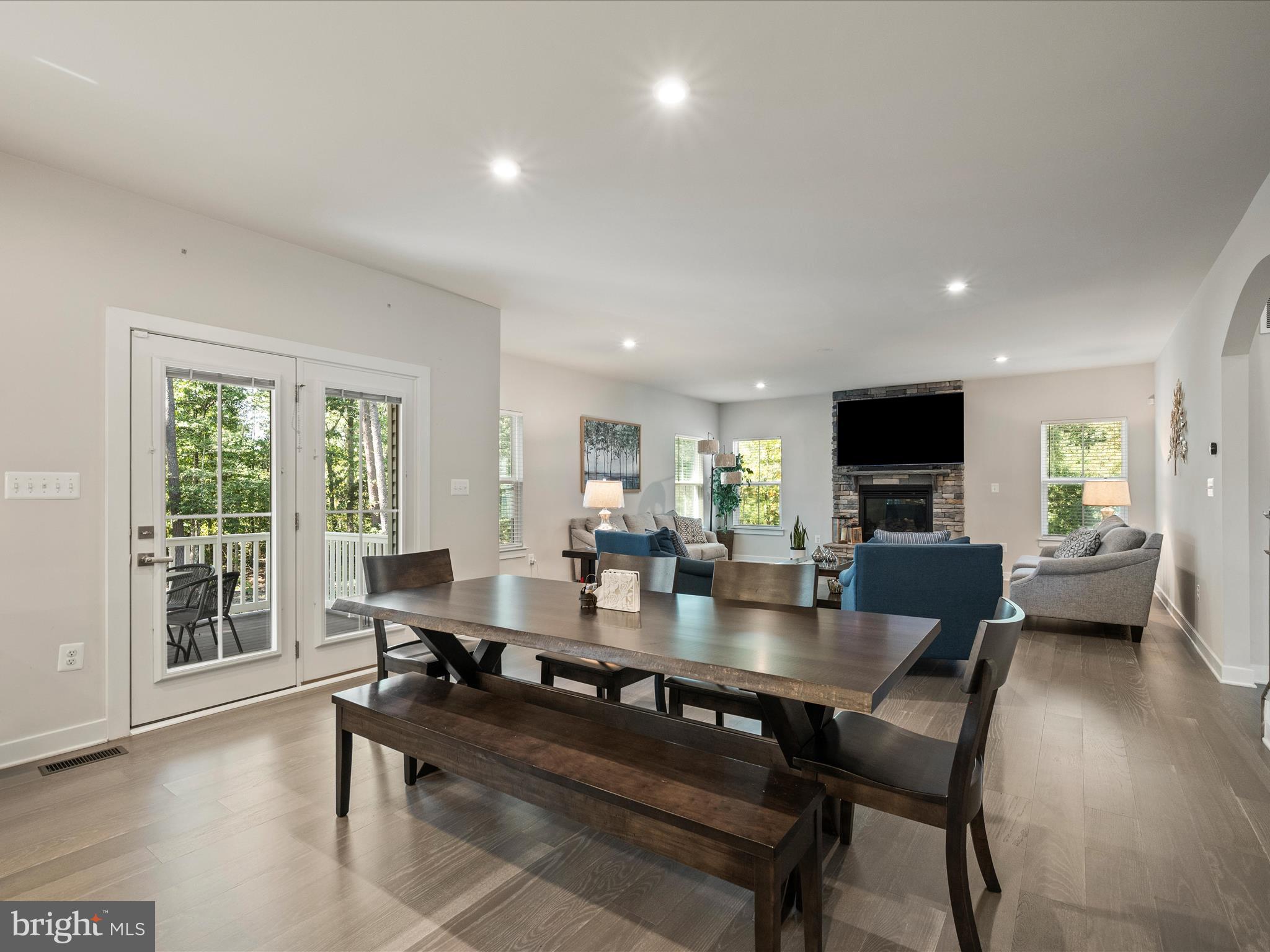 FAWN LAKE - Residential