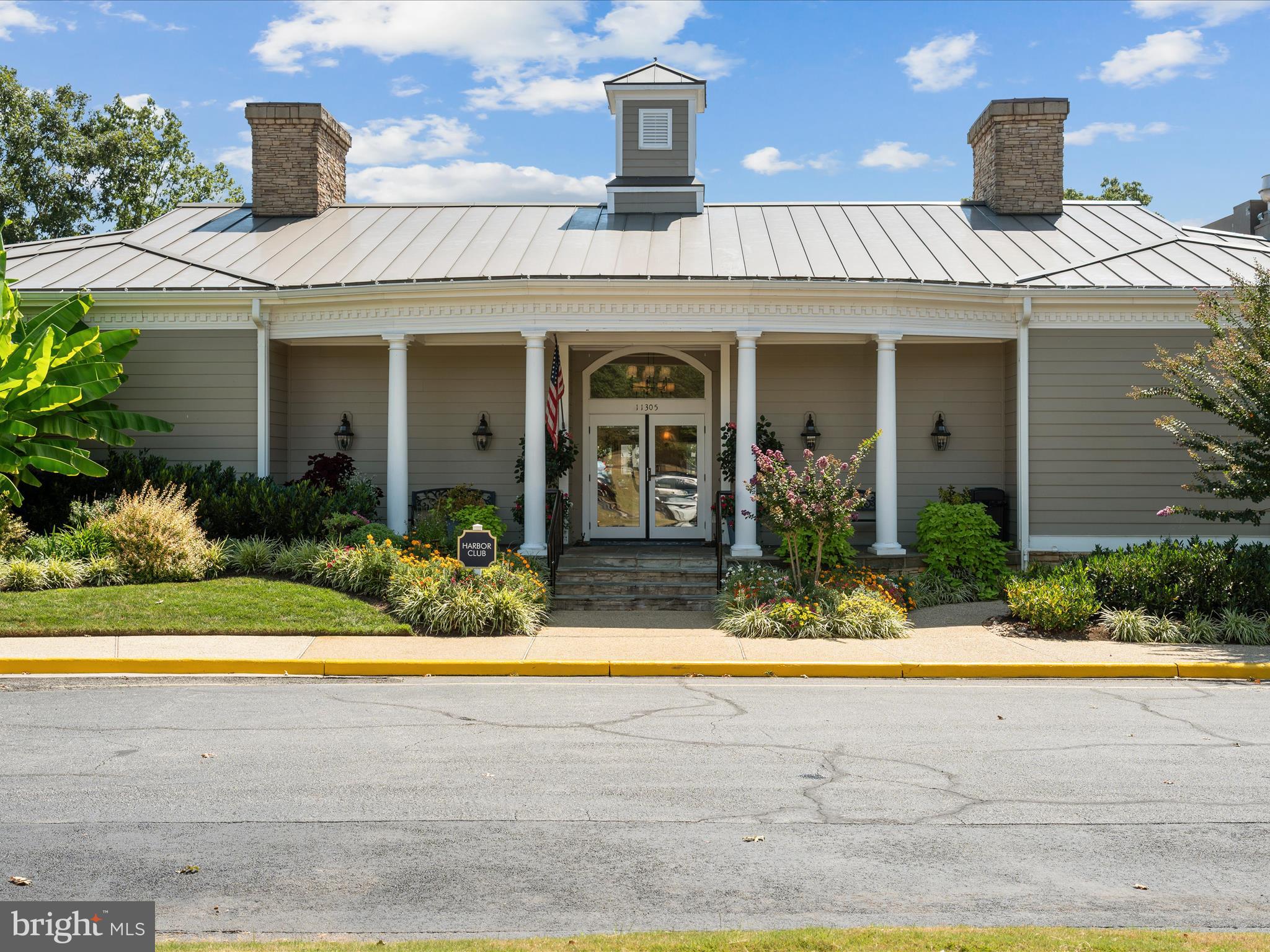 FAWN LAKE - Residential