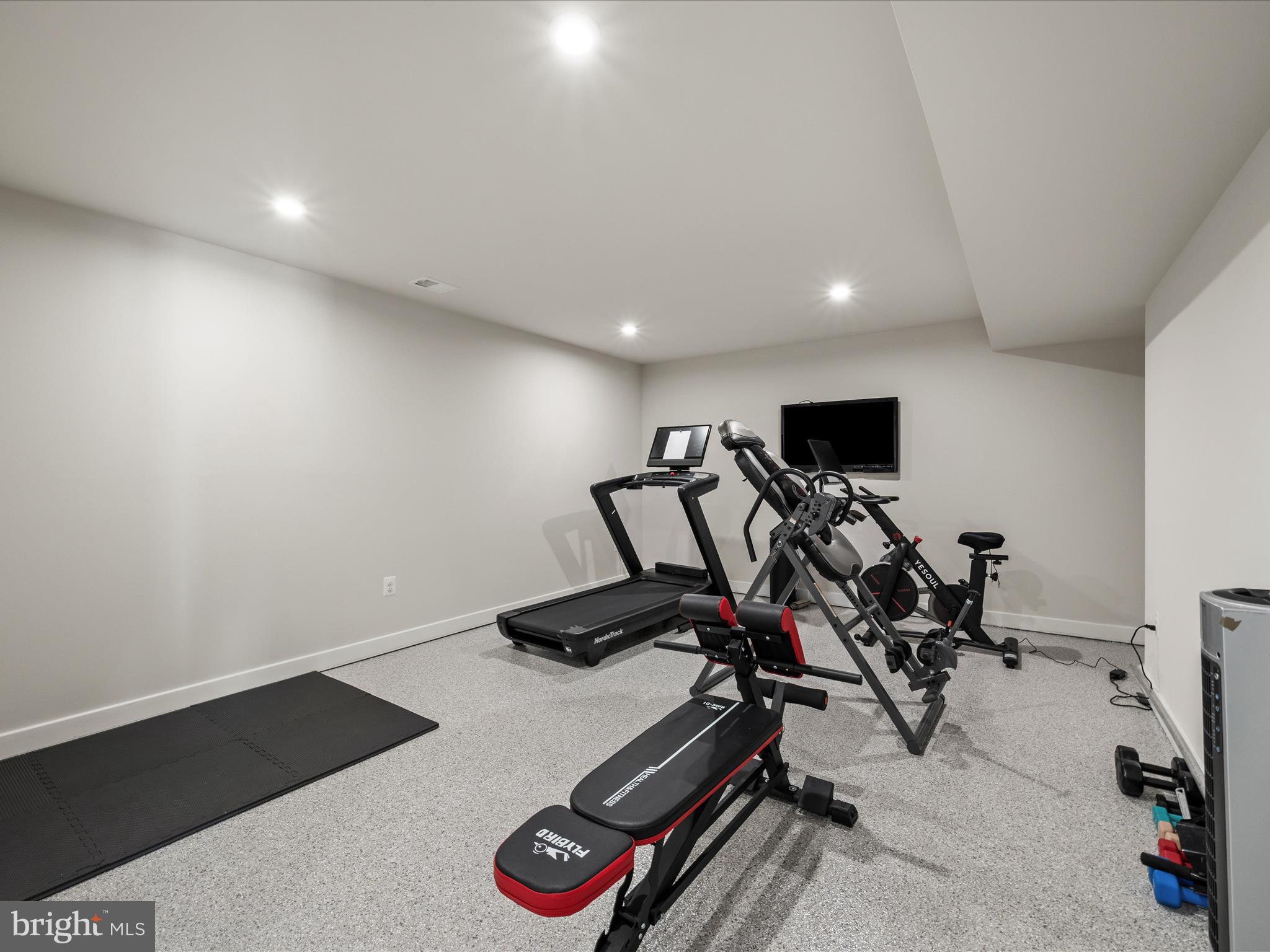 FAWN LAKE - Residential