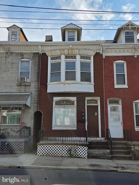 MLS: PABK2070824
