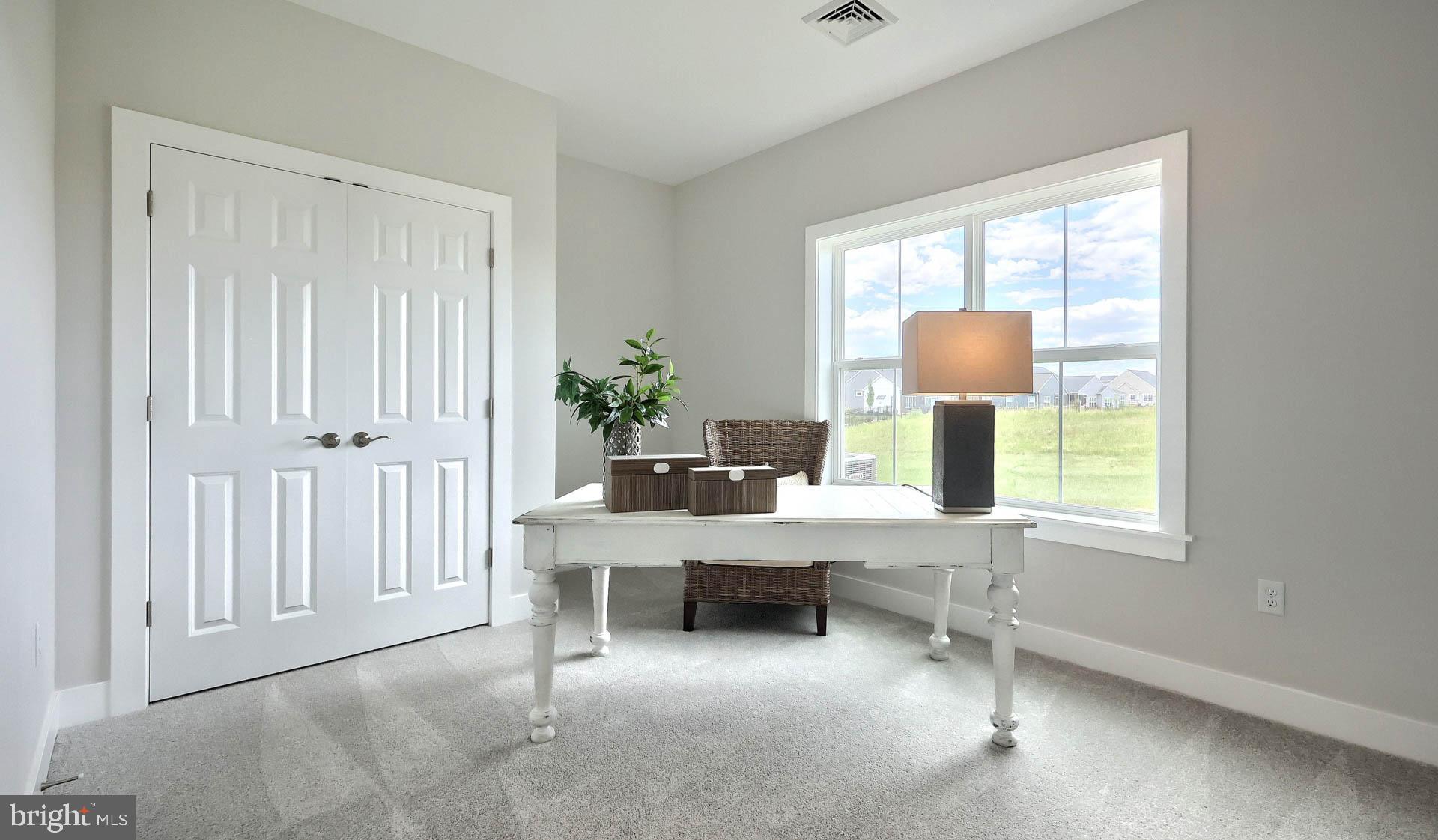 WINDING CREEK - Residential