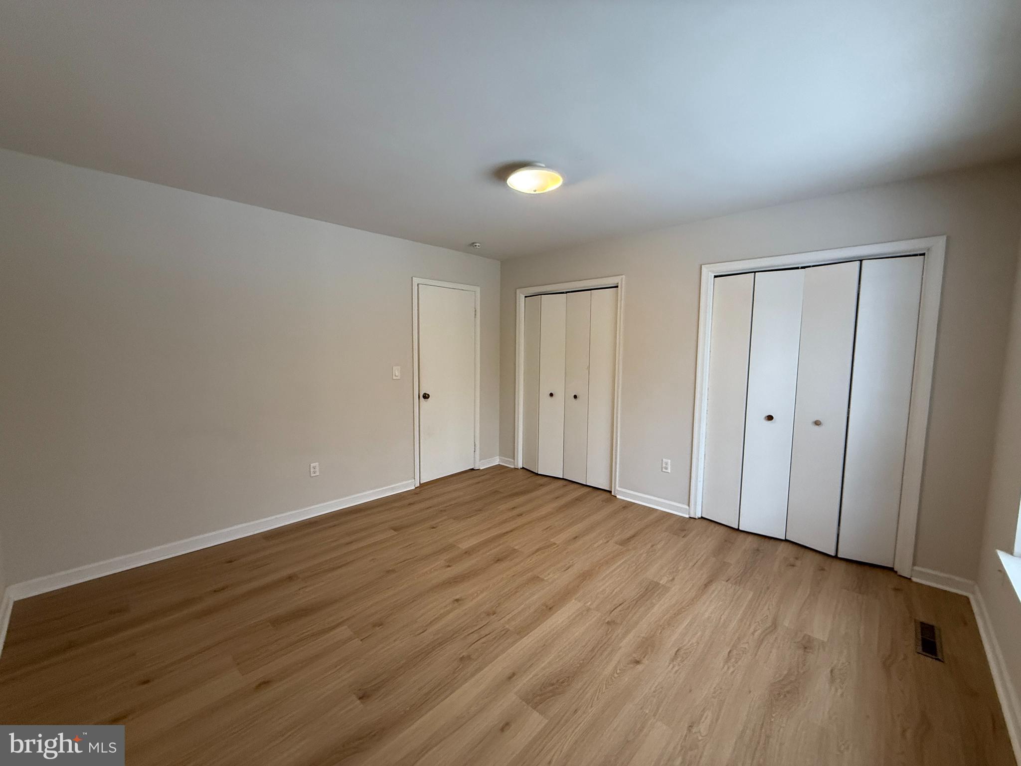 KINGS WOOD TOWNHOMES - Residential Lease