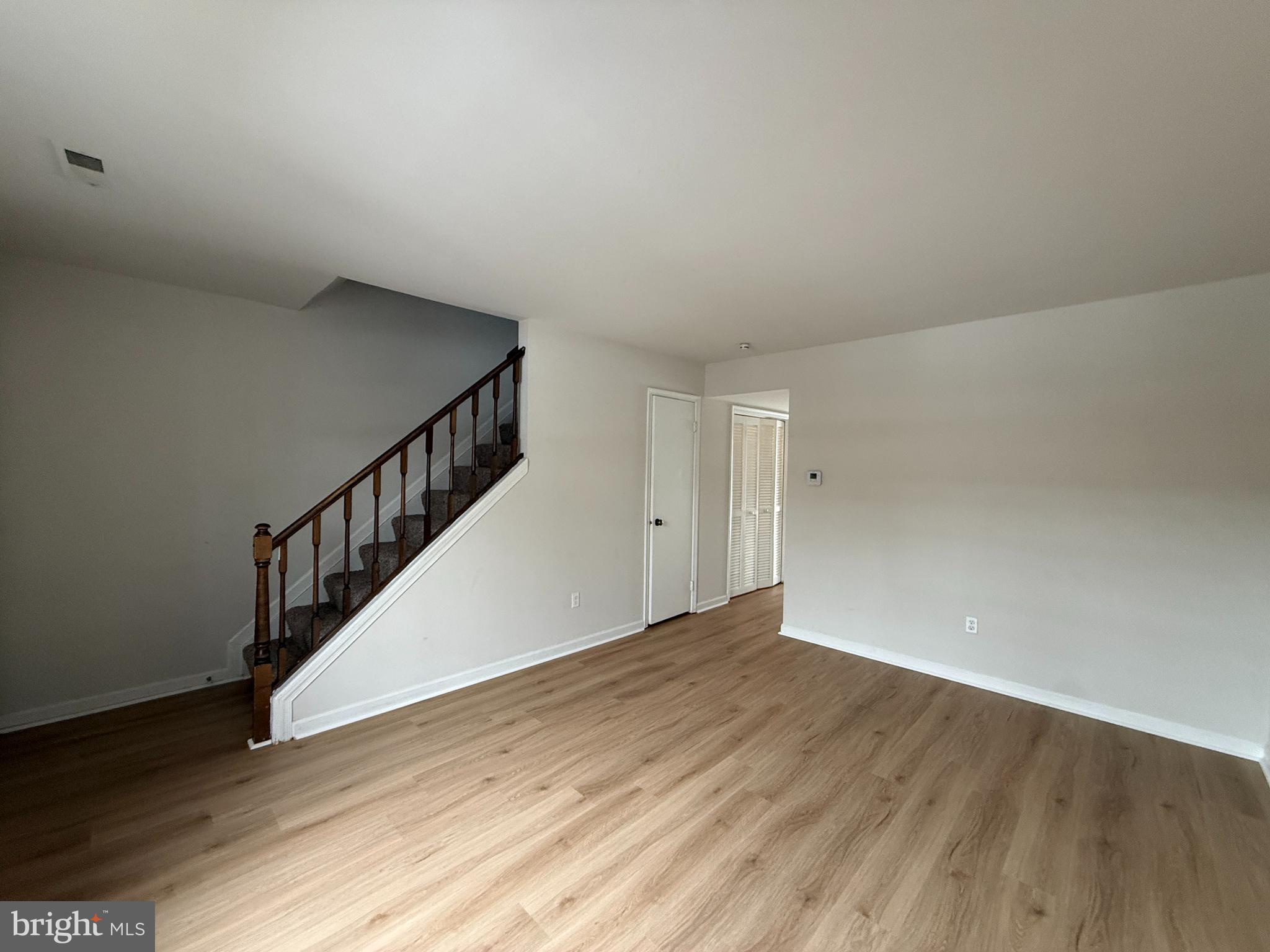 KINGS WOOD TOWNHOMES - Residential Lease