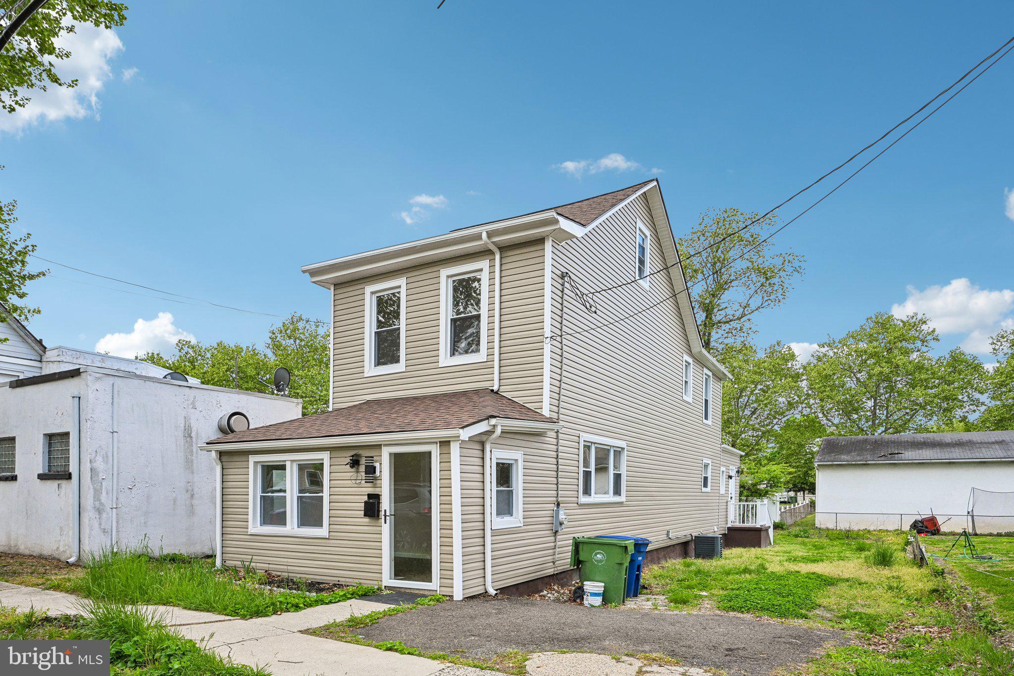 523 W 5TH STREET