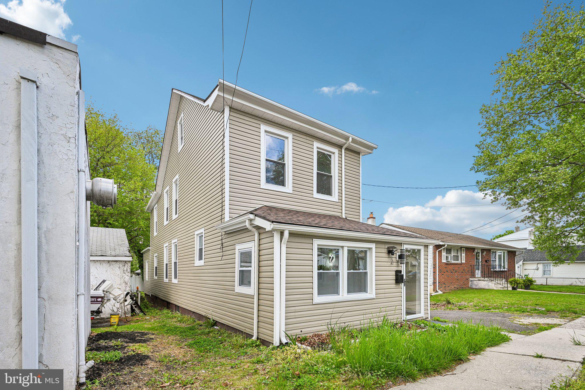 523 W 5TH STREET
