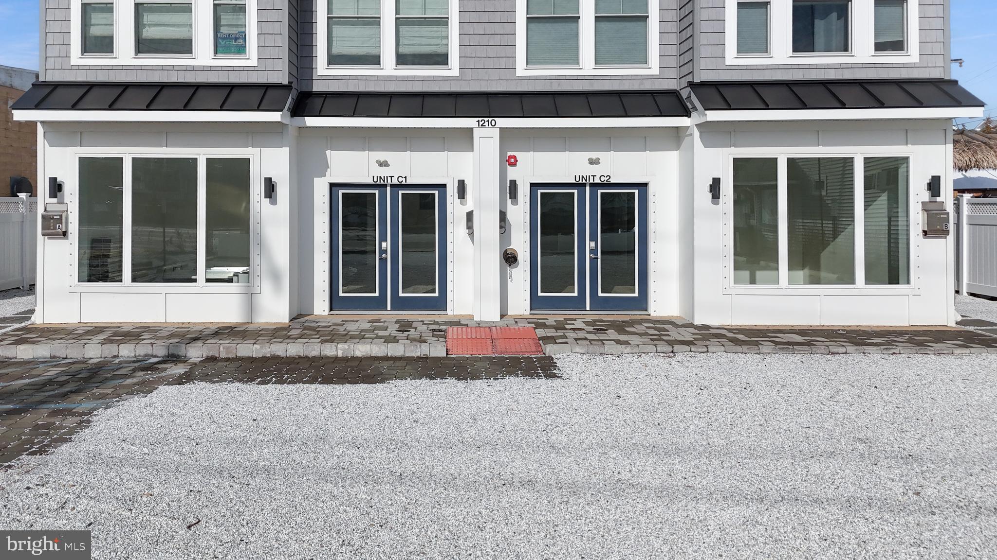 1210 LONG BEACH BOULEVARD C2-01