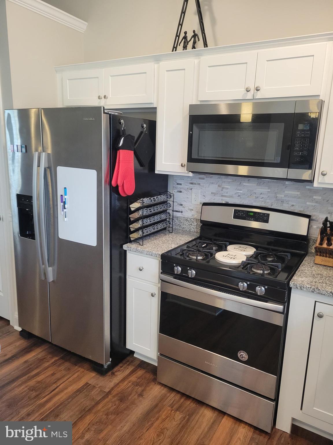 BRIDLE CREEK - Residential