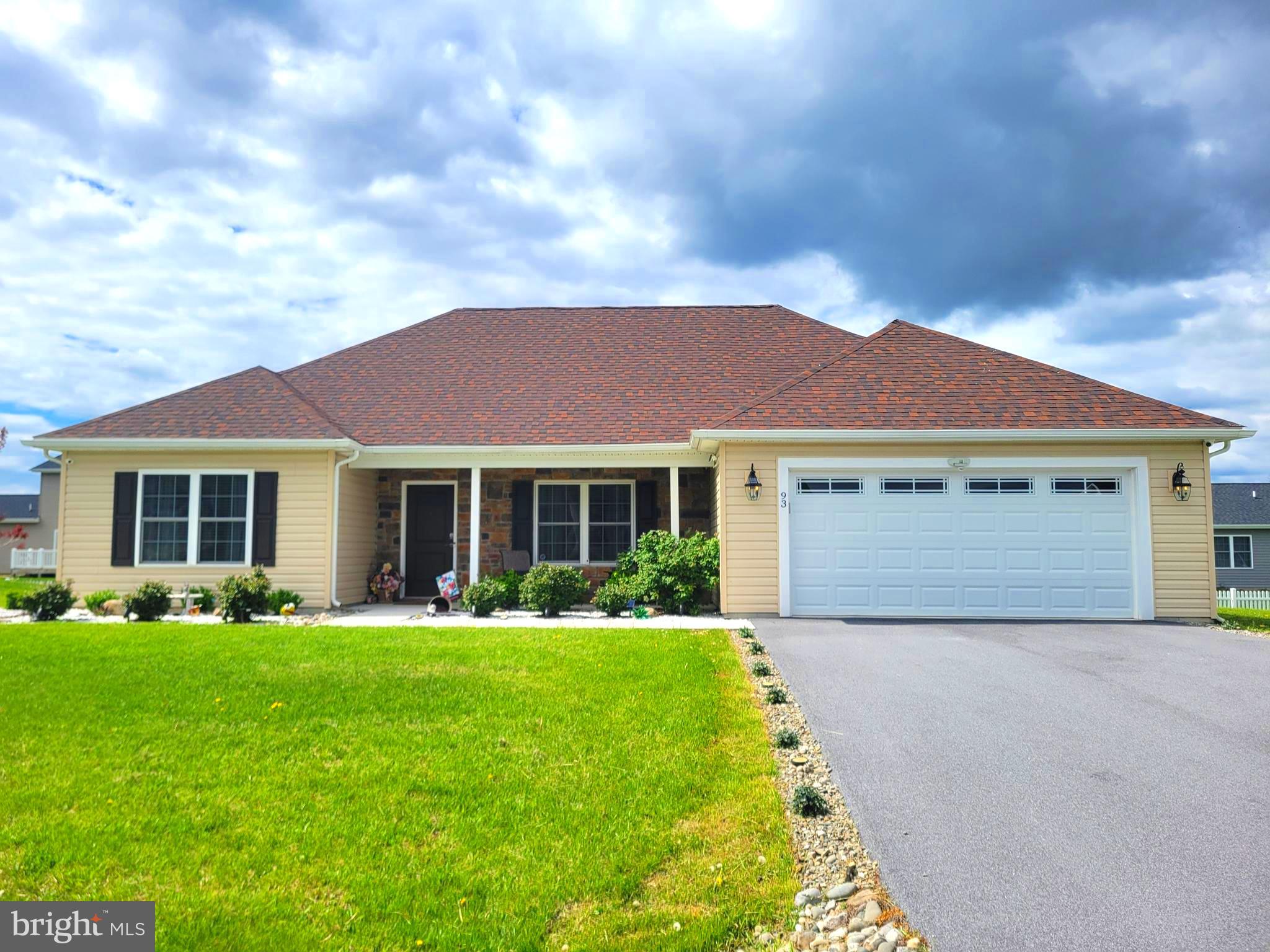 BRIDLE CREEK - Residential