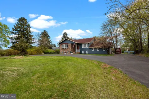 152 Twining Bridge Road, Newtown, PA 18940 - #: PABU2091022