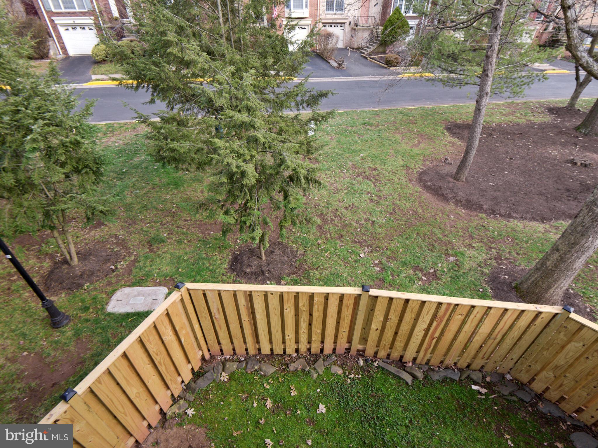 LIFESTYLE AT SULLY STATION - Residential