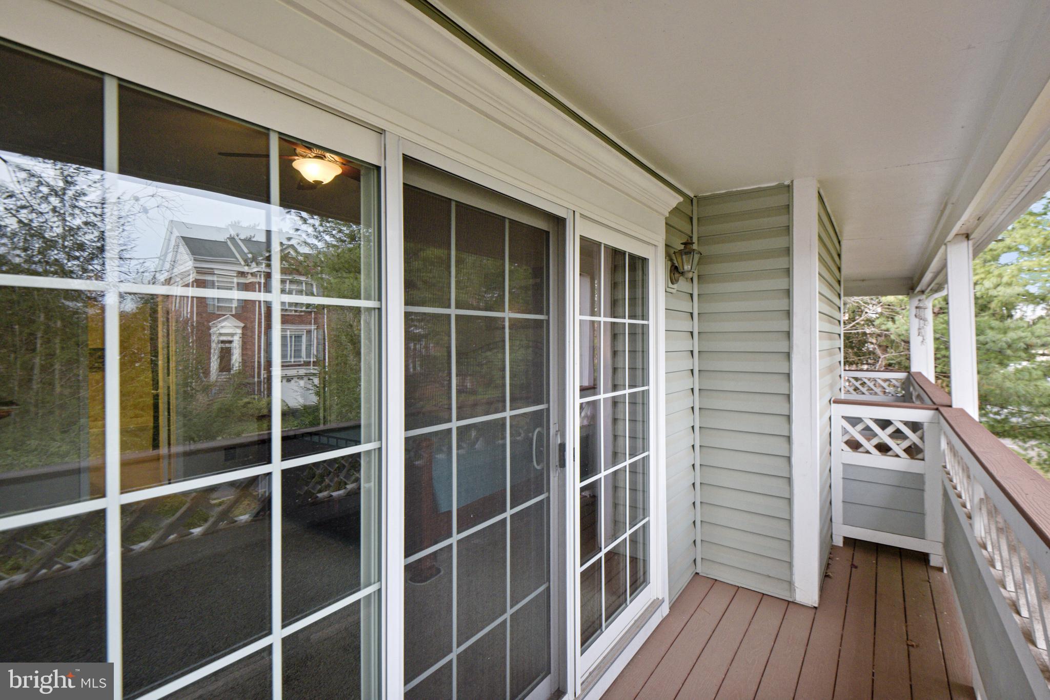 LIFESTYLE AT SULLY STATION - Residential