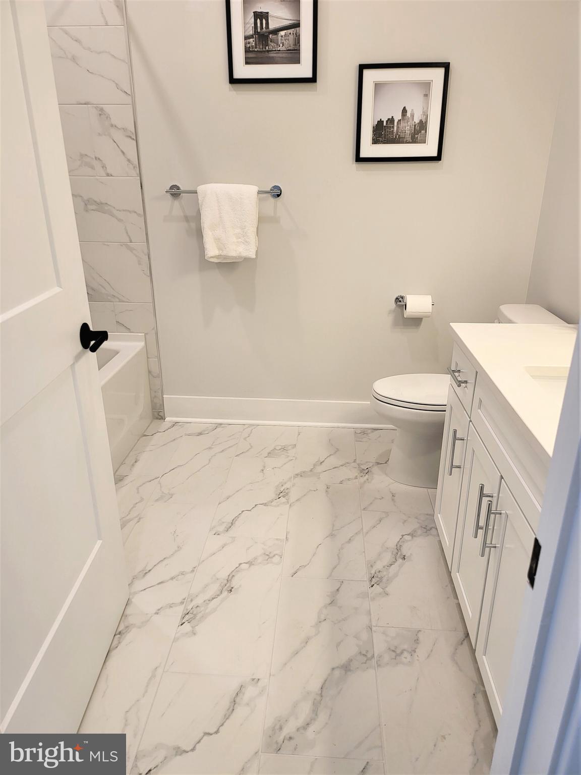 ONE LOUDOUN - Residential Lease