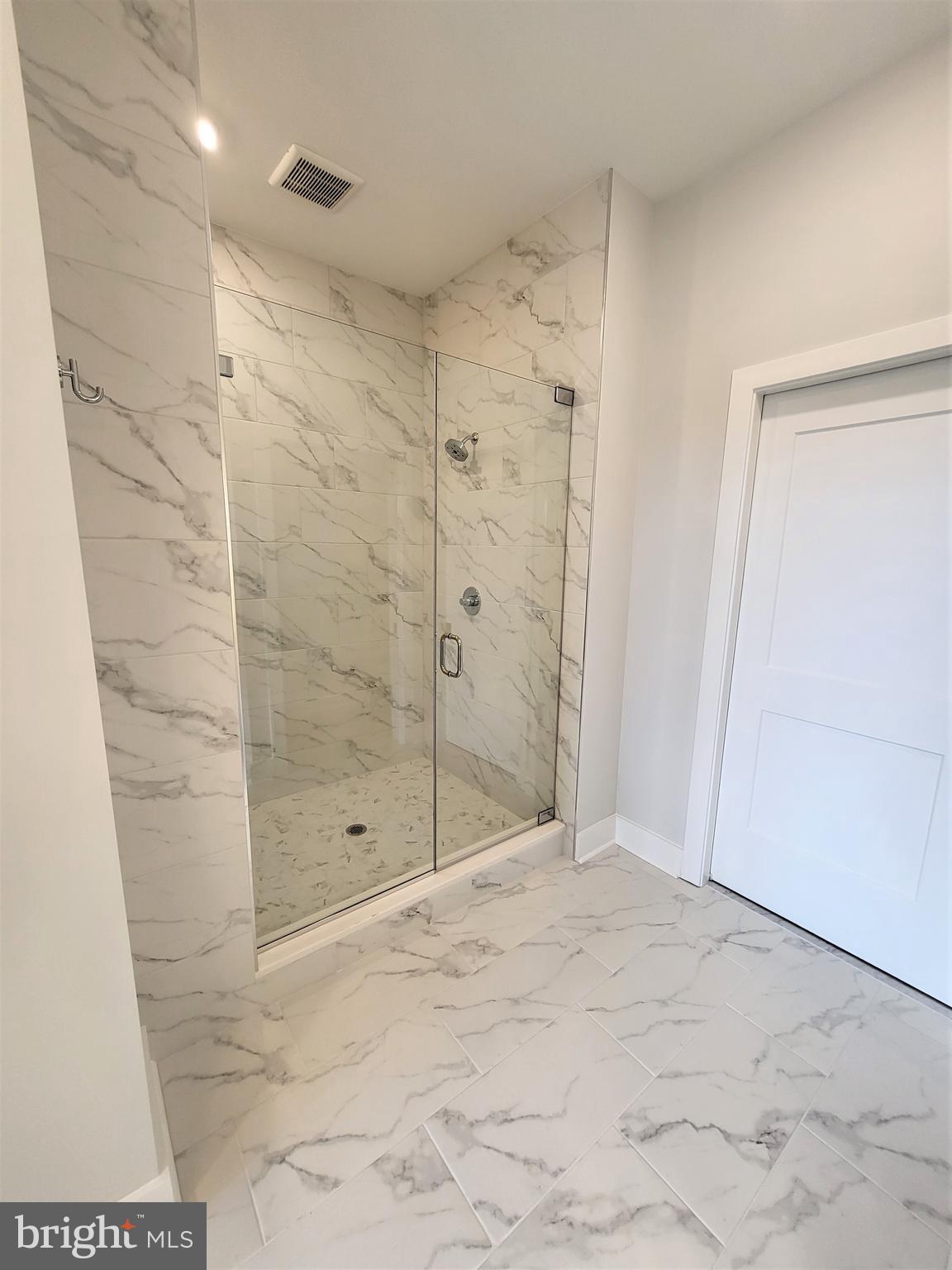 ONE LOUDOUN - Residential Lease