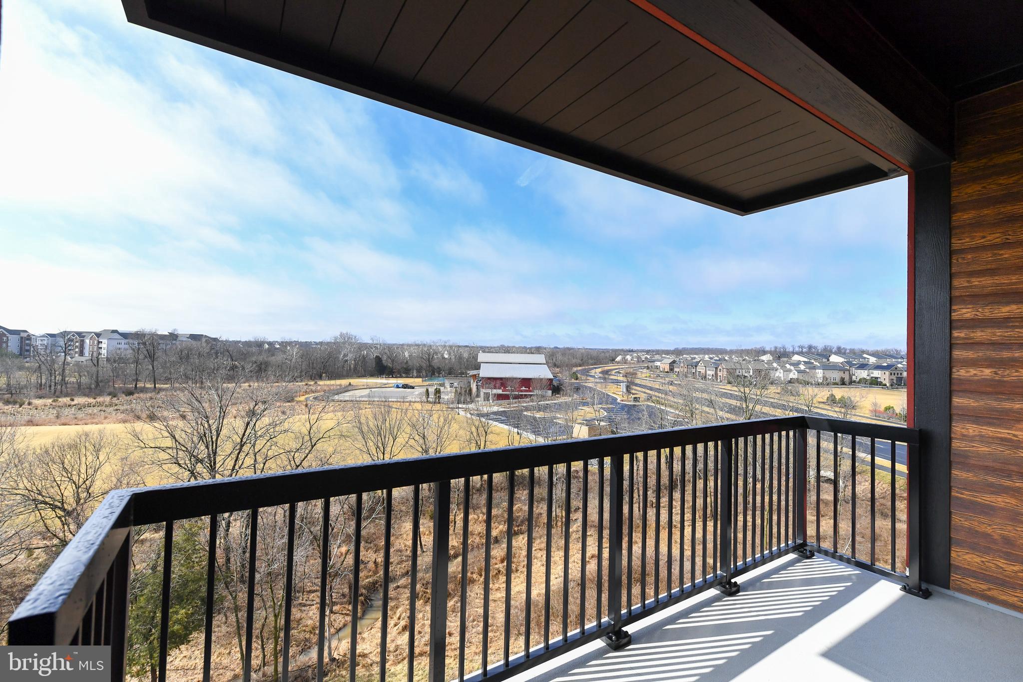 ONE LOUDOUN - Residential Lease