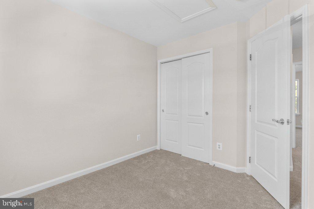 MONMOUTH MEADOWS - Residential