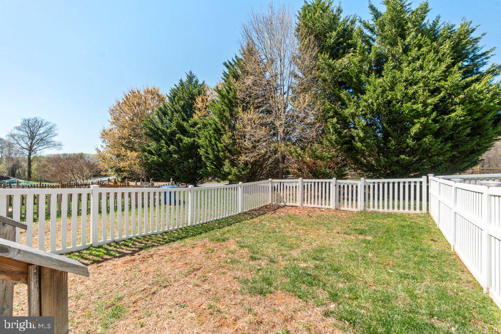 MONMOUTH MEADOWS - Residential