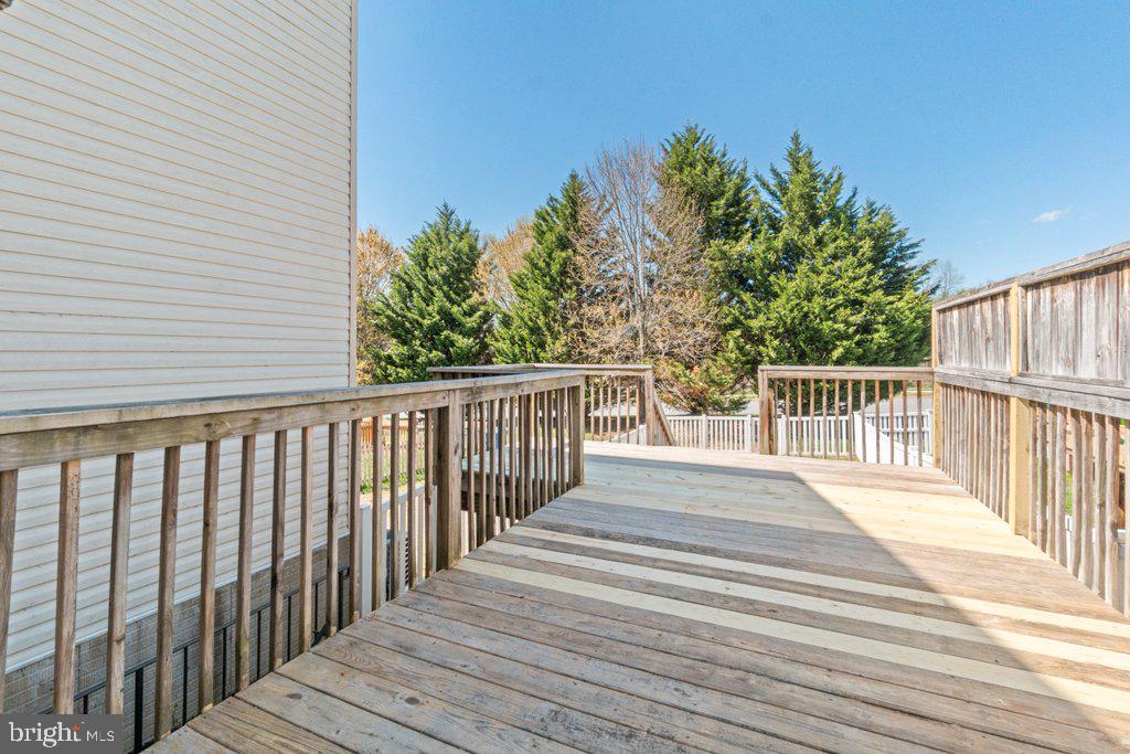 MONMOUTH MEADOWS - Residential