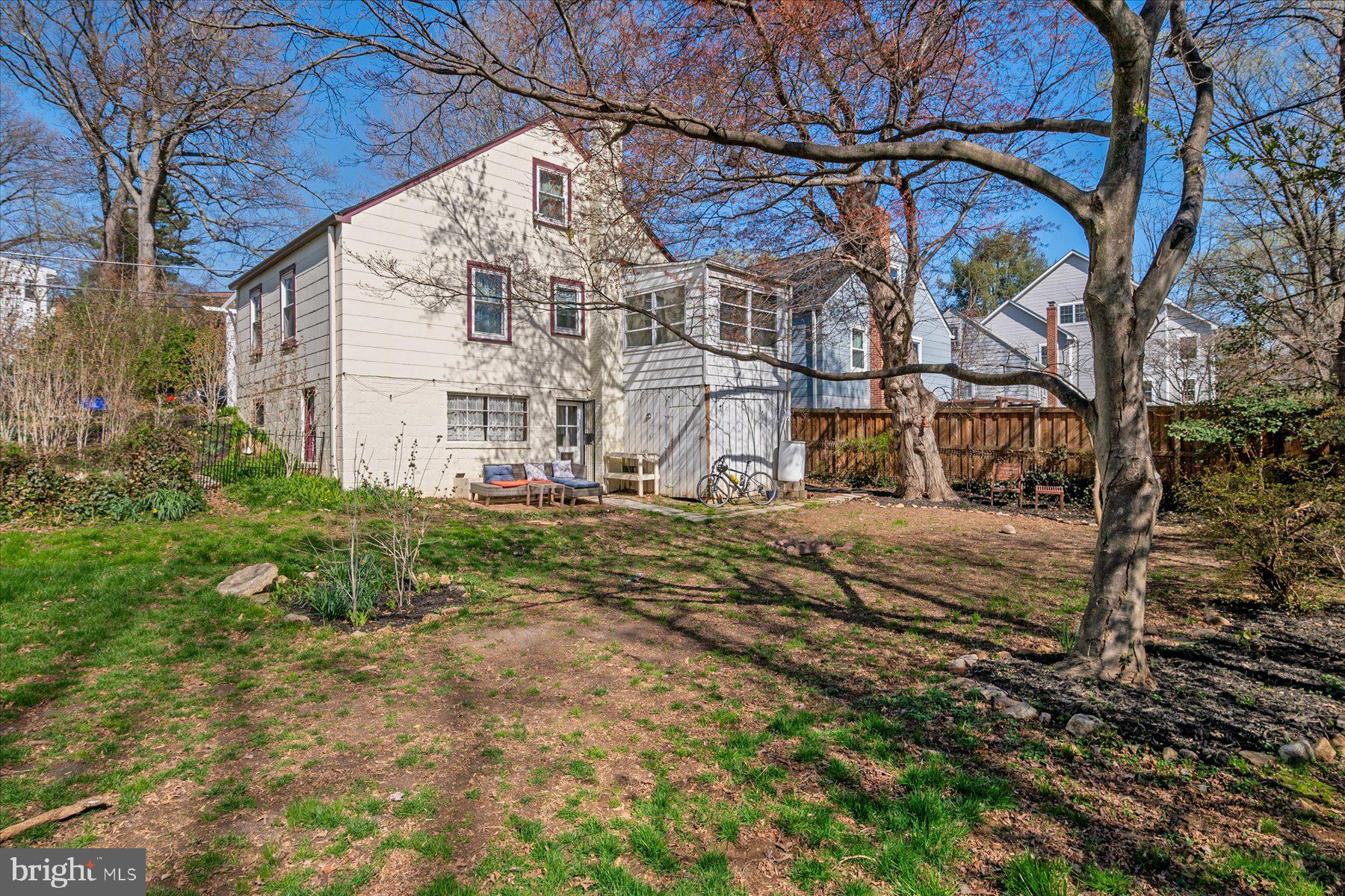 TAKOMA PARK - Residential