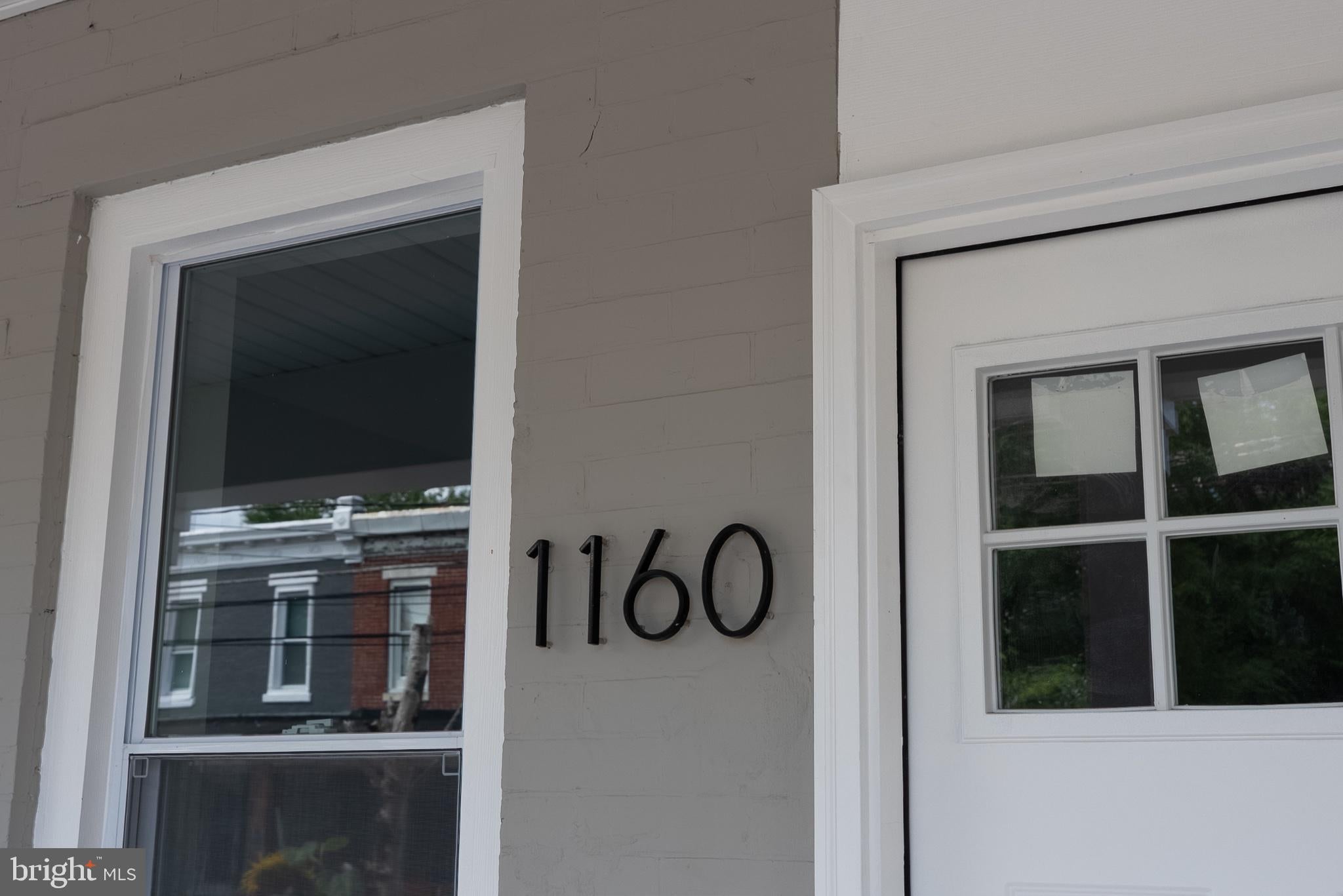 1160 LANSDOWNE AVENUE