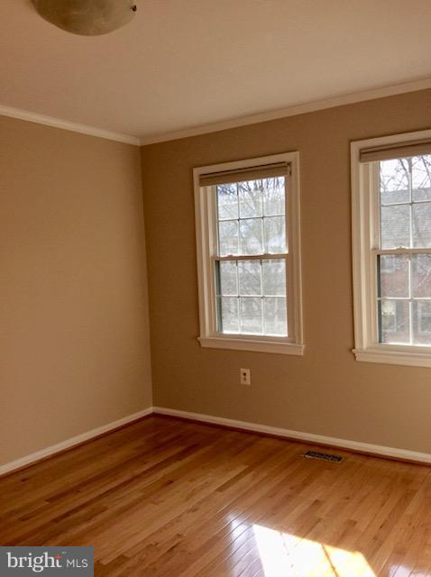 SEMINARY PARK - Residential Lease