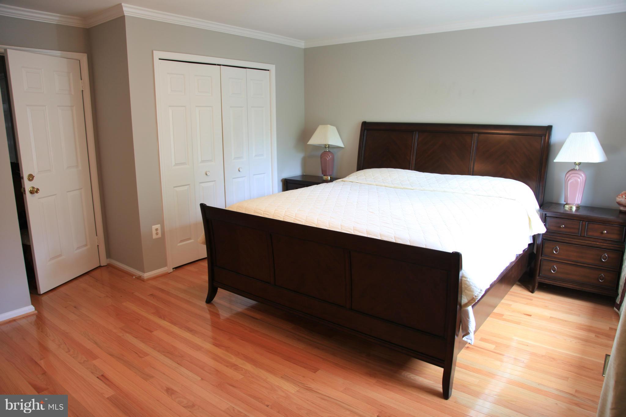 SEMINARY PARK - Residential Lease