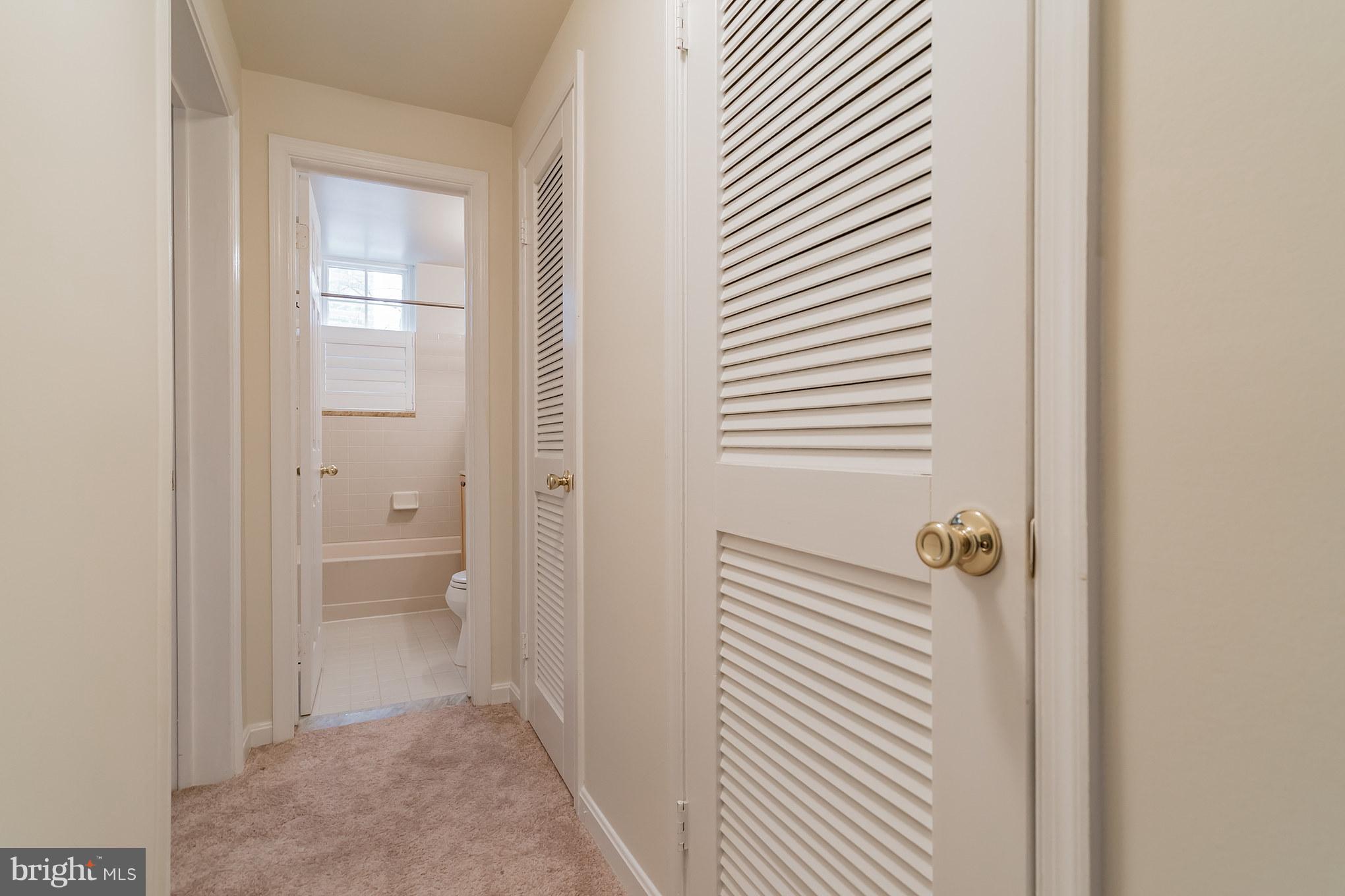 COLONIAL VILLAGE - Residential Lease