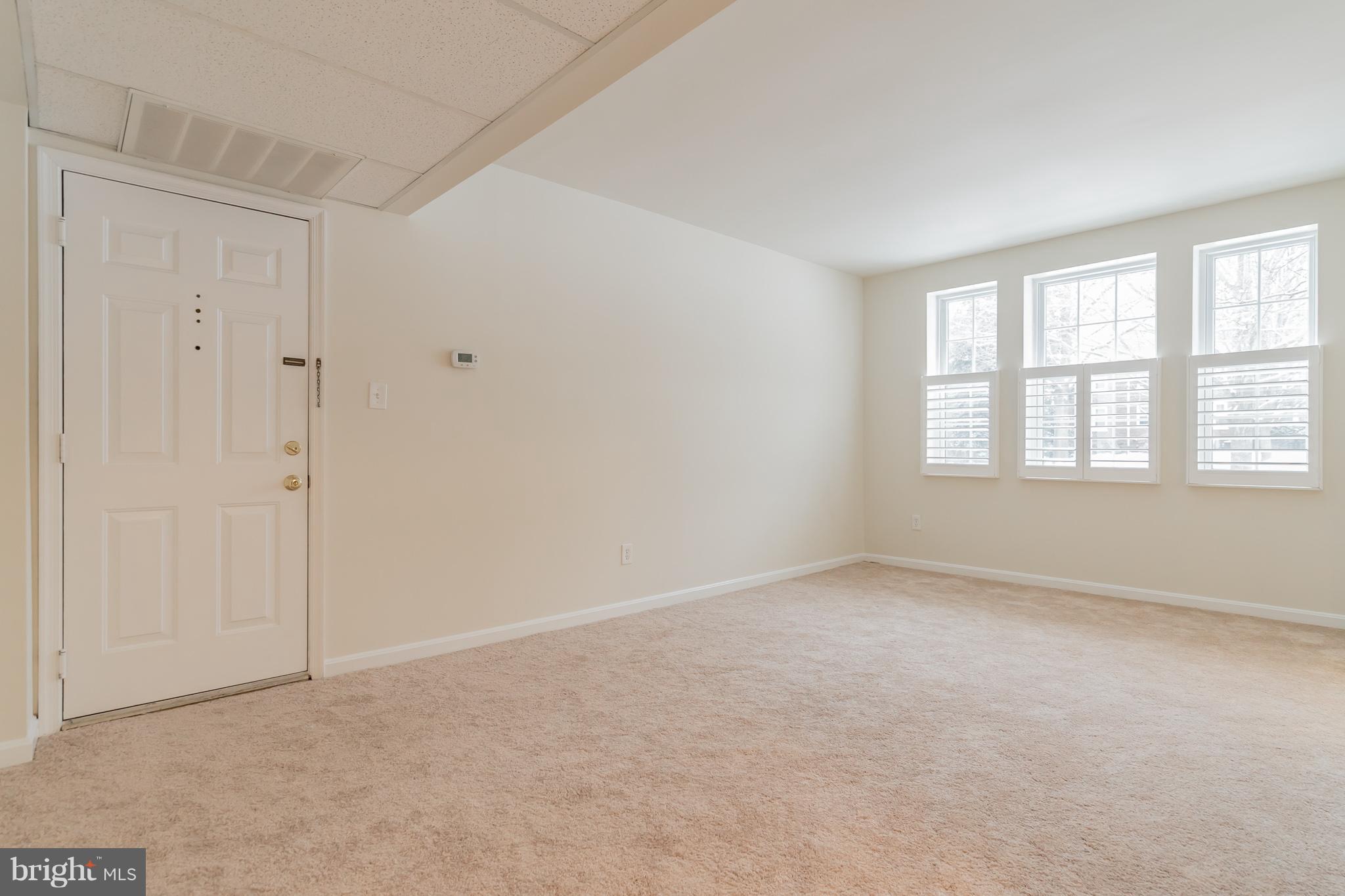 COLONIAL VILLAGE - Residential Lease