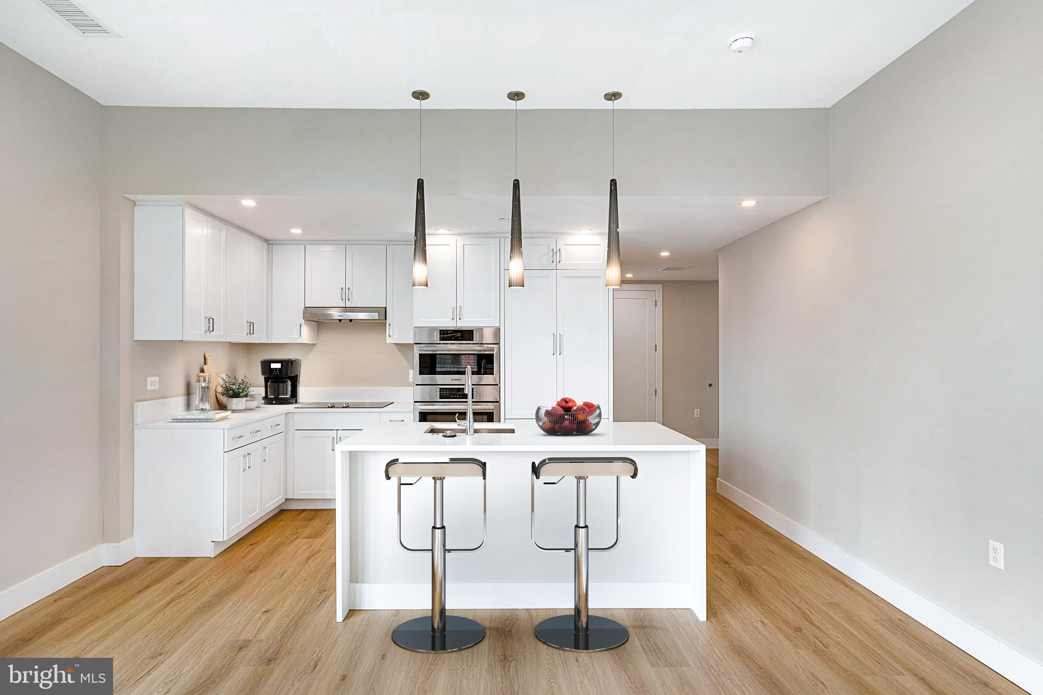 OLD TOWN NORTH - Residential