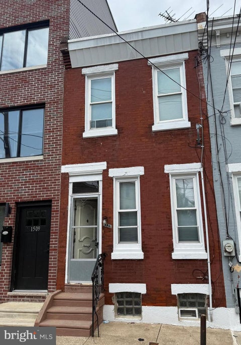 Townhouse For Sale - 1507 N Bodine Street<br/> PHILADELPHIA, PA 19122