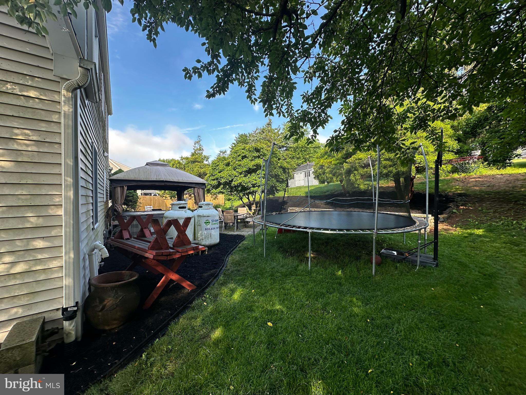 SUNRISE TERRACE - Residential