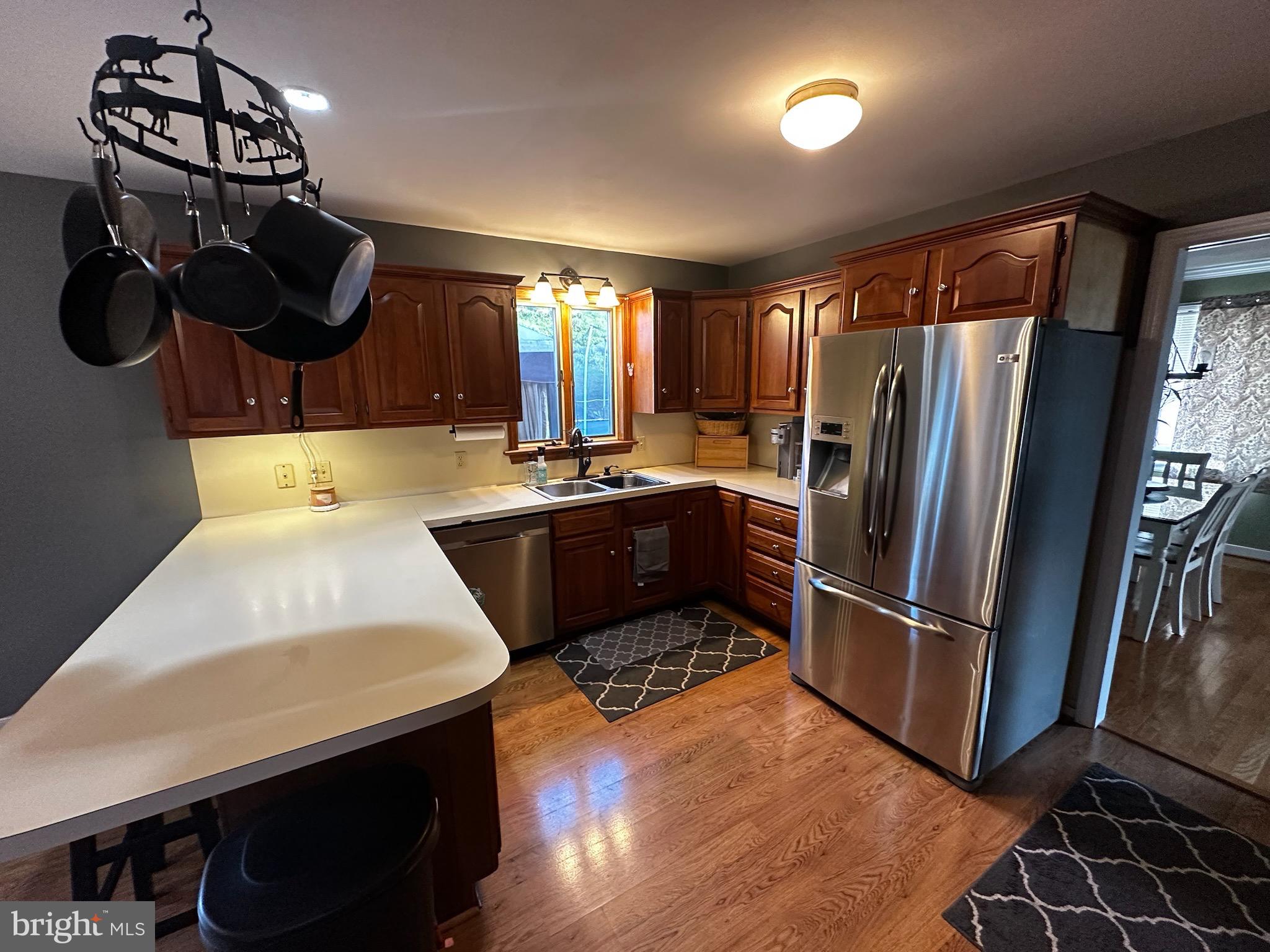 SUNRISE TERRACE - Residential