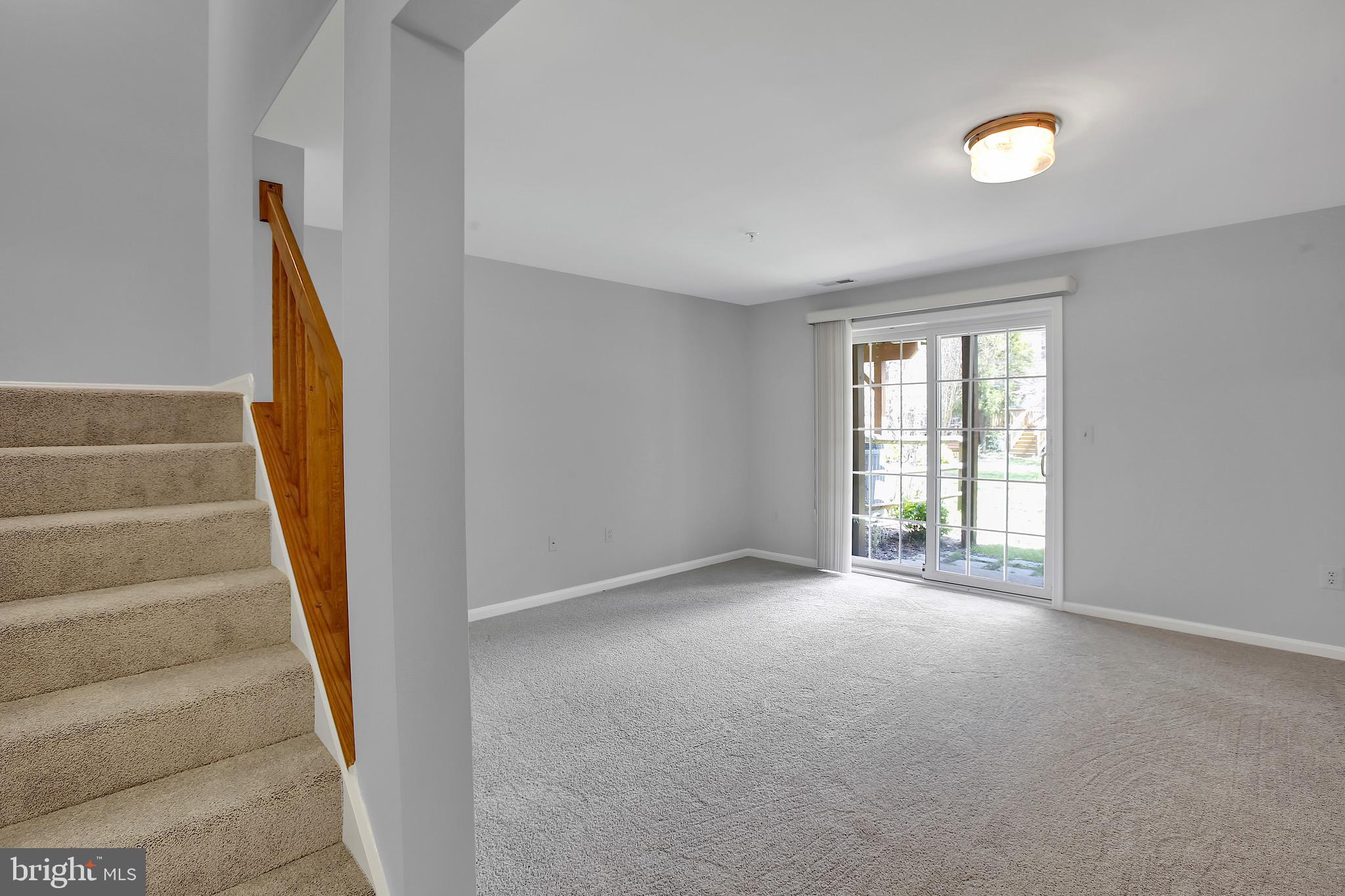 BEECHWOOD HILL - Residential