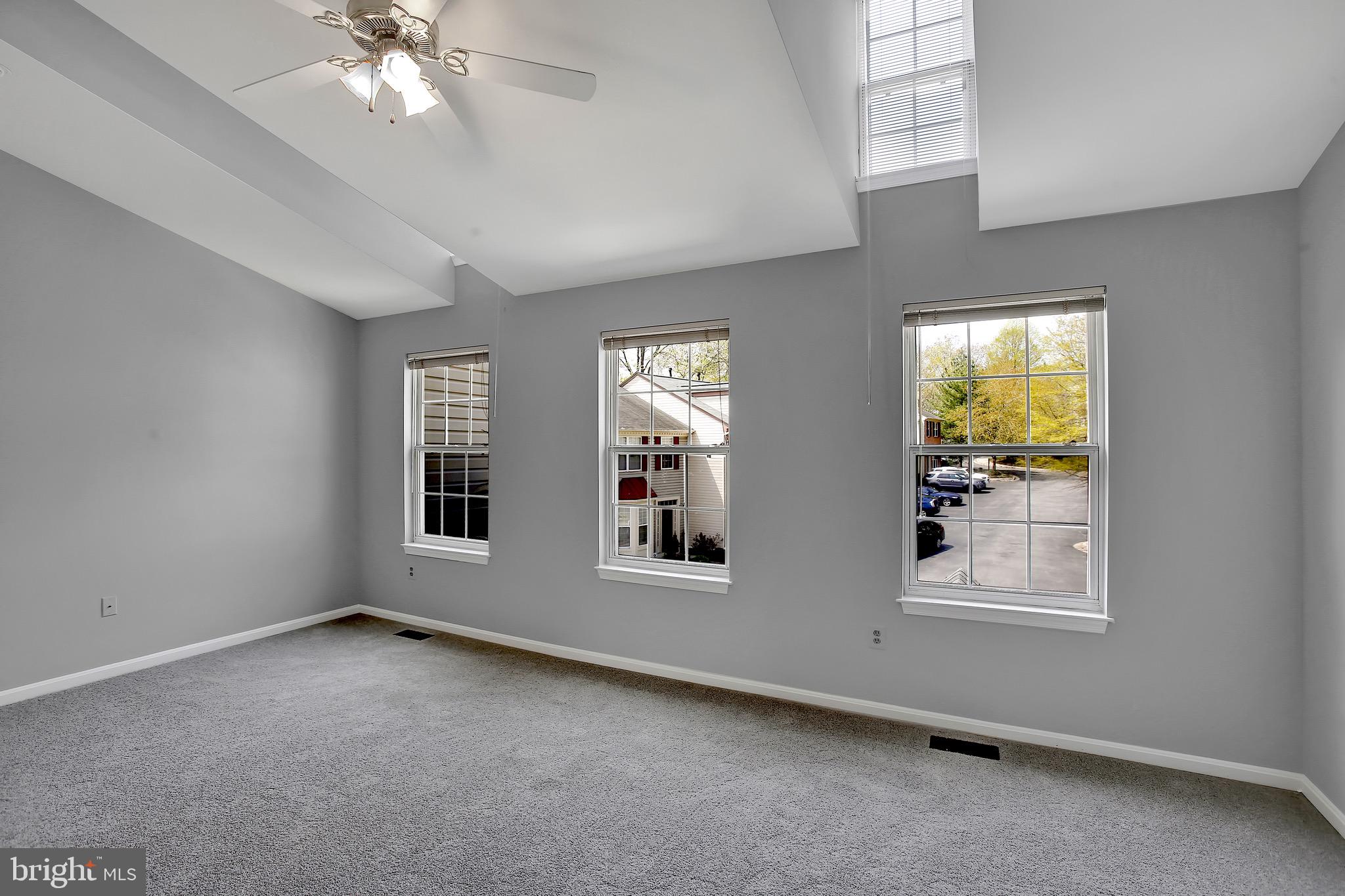 BEECHWOOD HILL - Residential