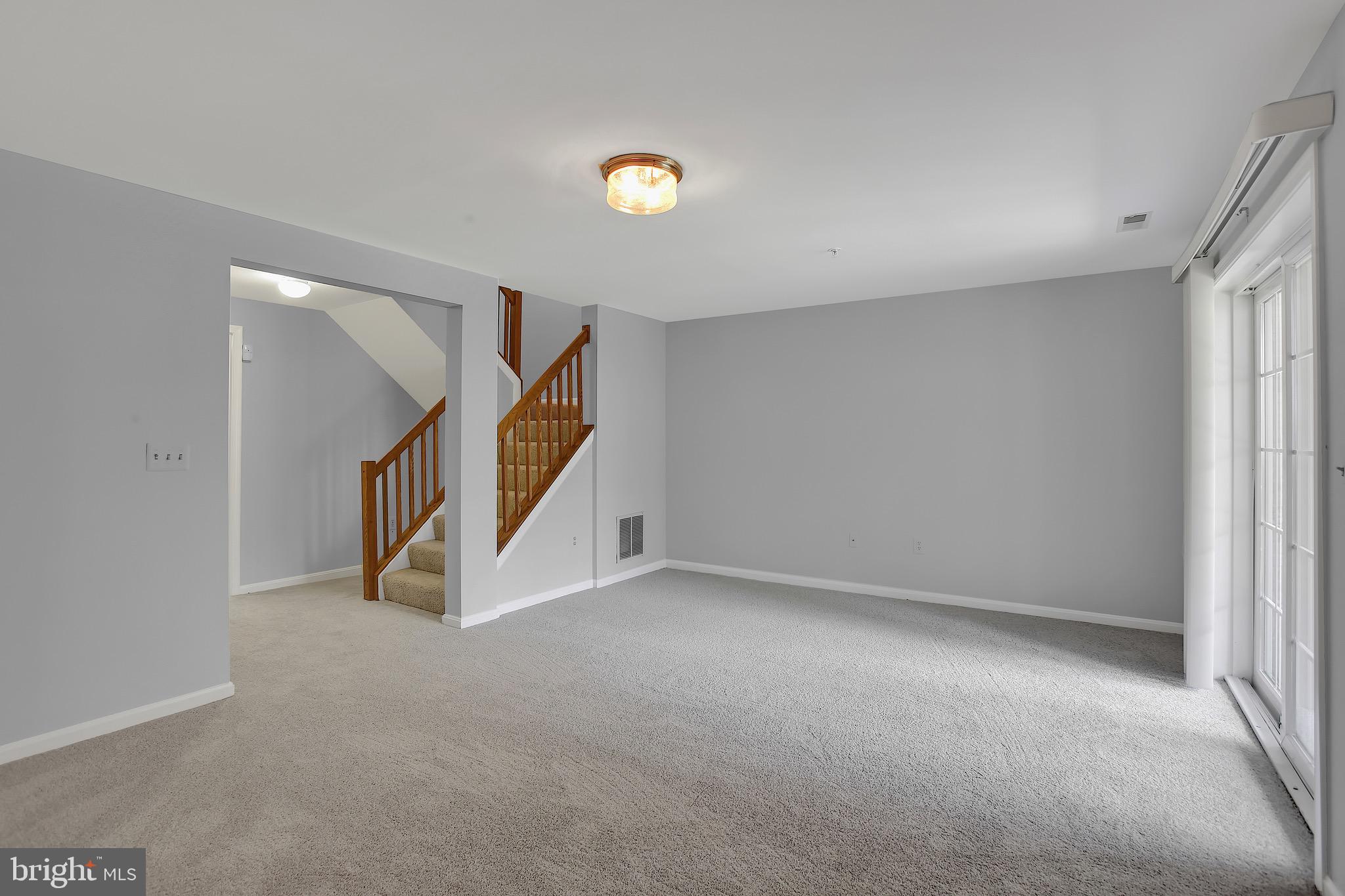 BEECHWOOD HILL - Residential