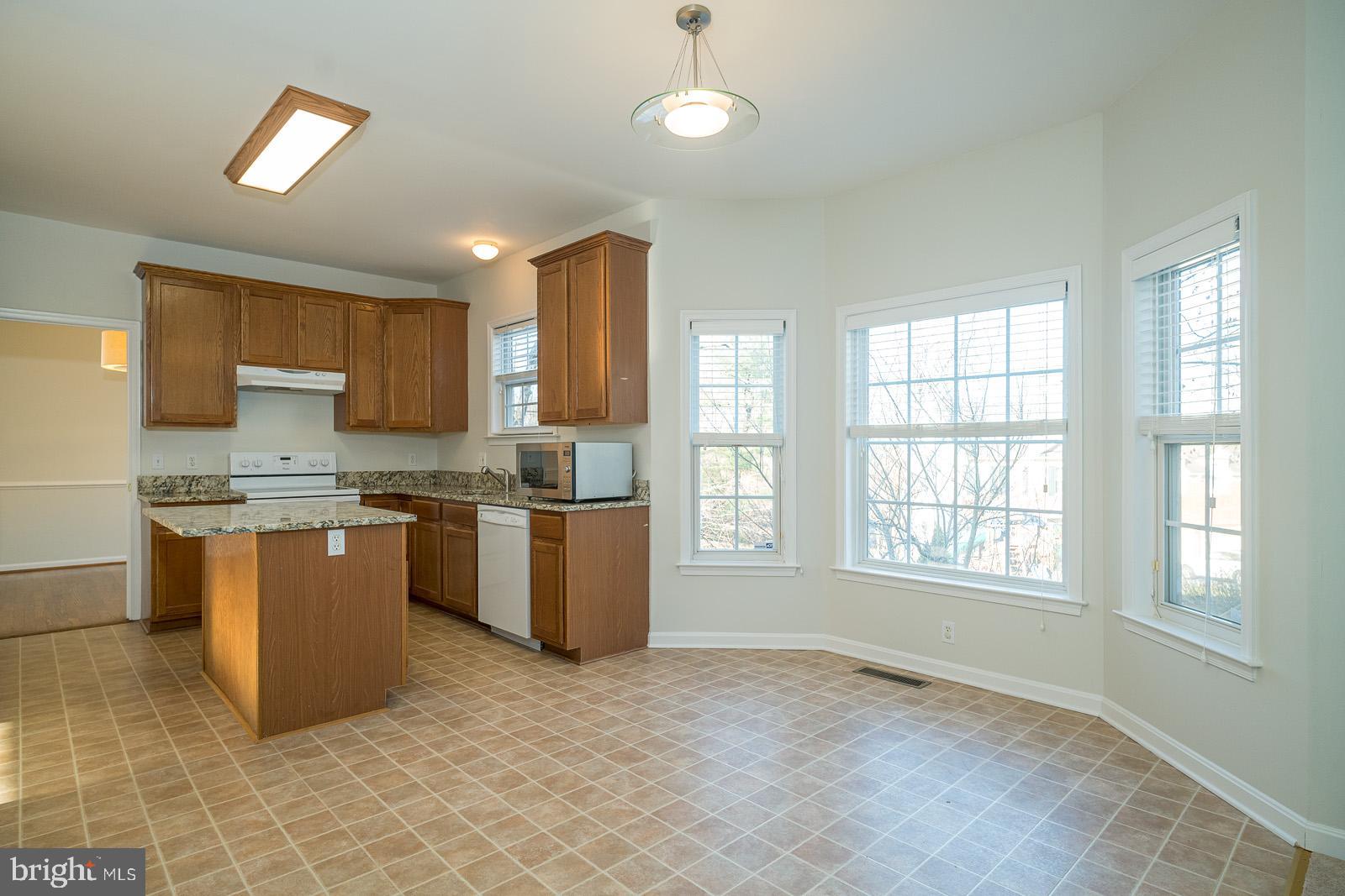 KENSINGTON VIEW - Residential Lease